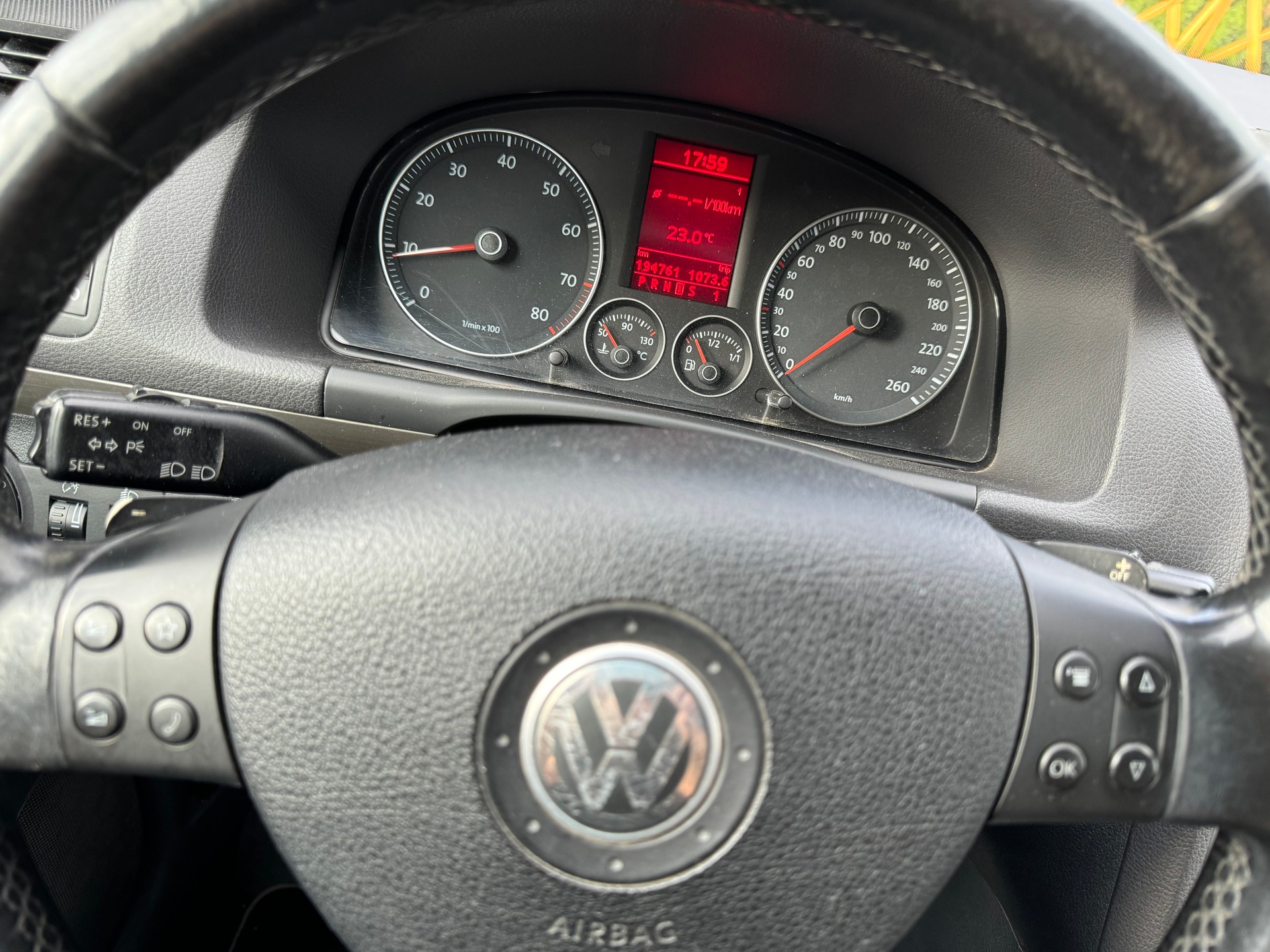 VW CrossTouran 1.4 TSI DSG-image-9