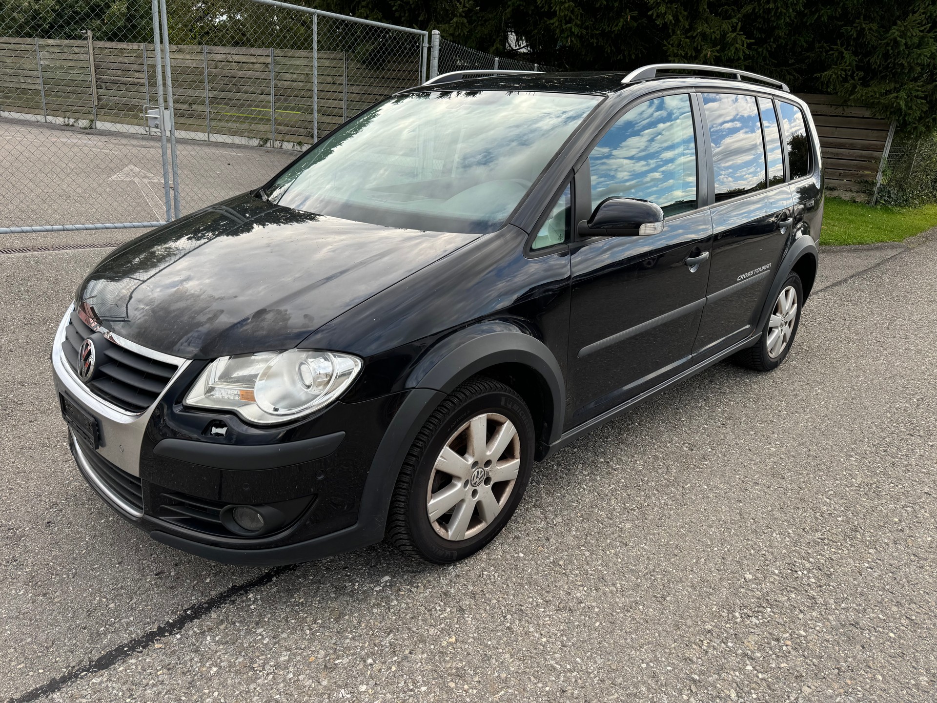 VW CrossTouran 1.4 TSI DSG-image-0