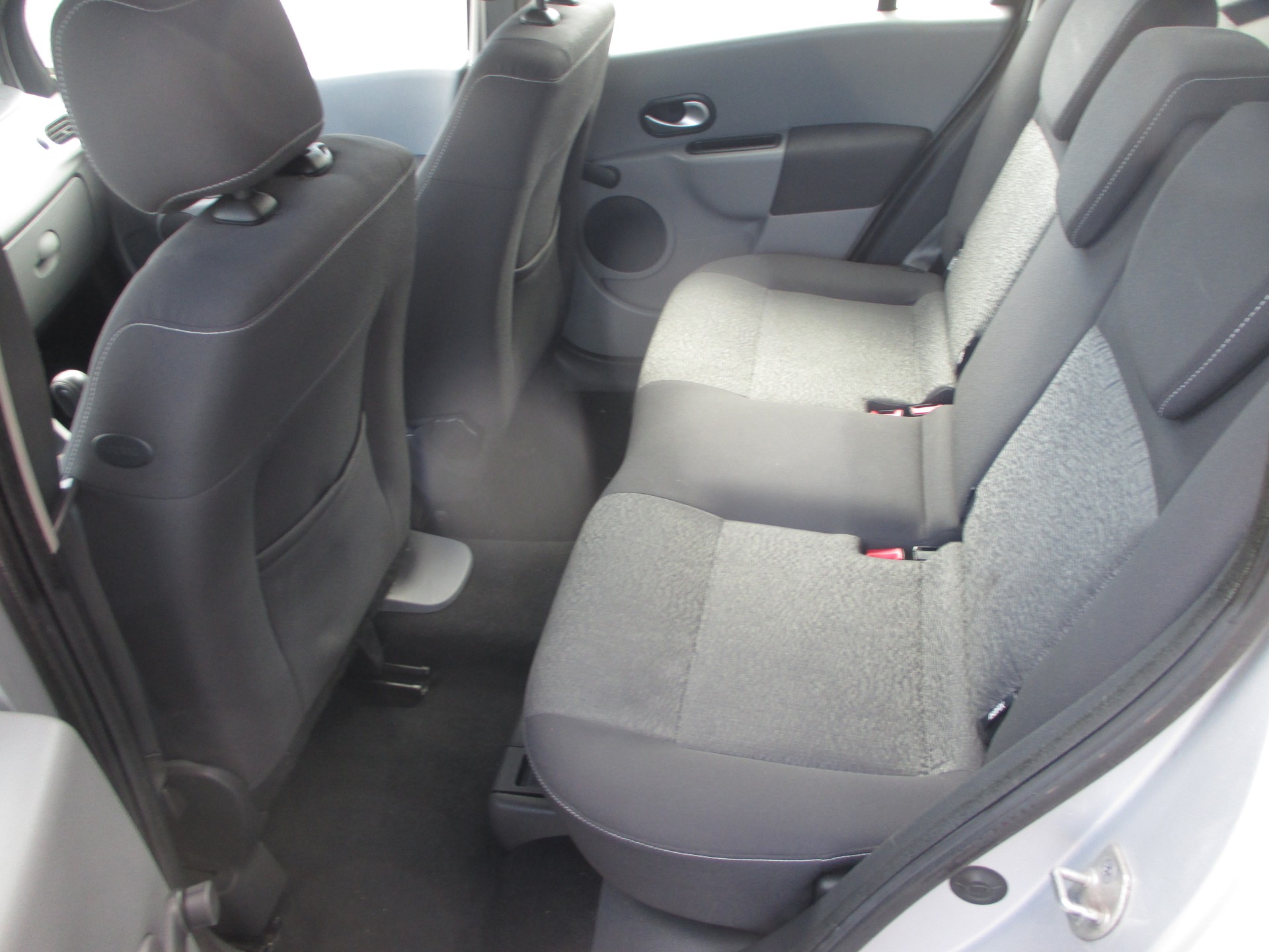 RENAULT Modus 1.5 dCi Expression Quickshift-image-3