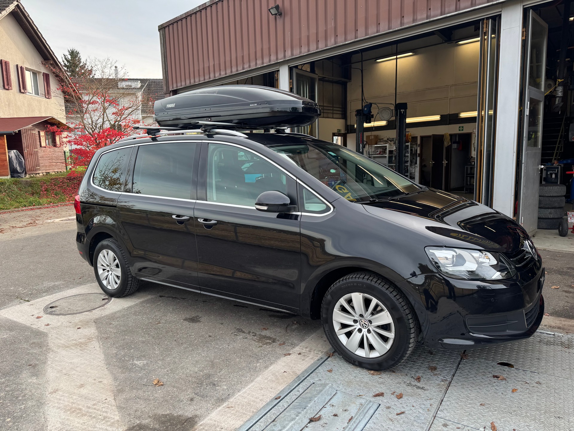 VW Sharan 2.0 TDI BMT Comfortline DSG-image-2