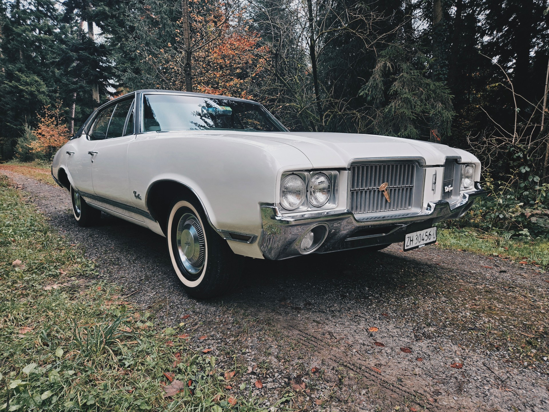 OLDSMOBILE Supreme-image-11
