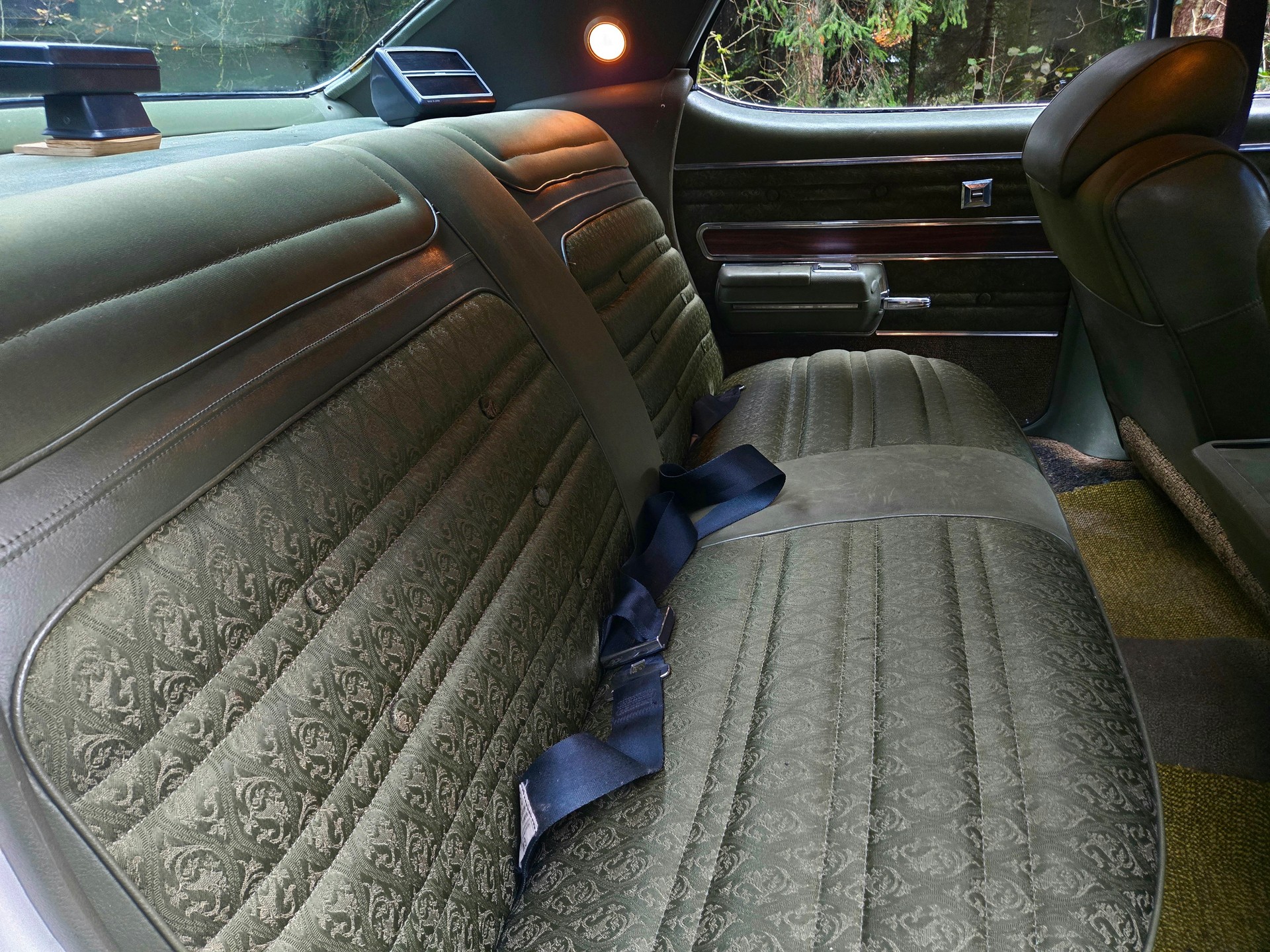 OLDSMOBILE Supreme-image-1