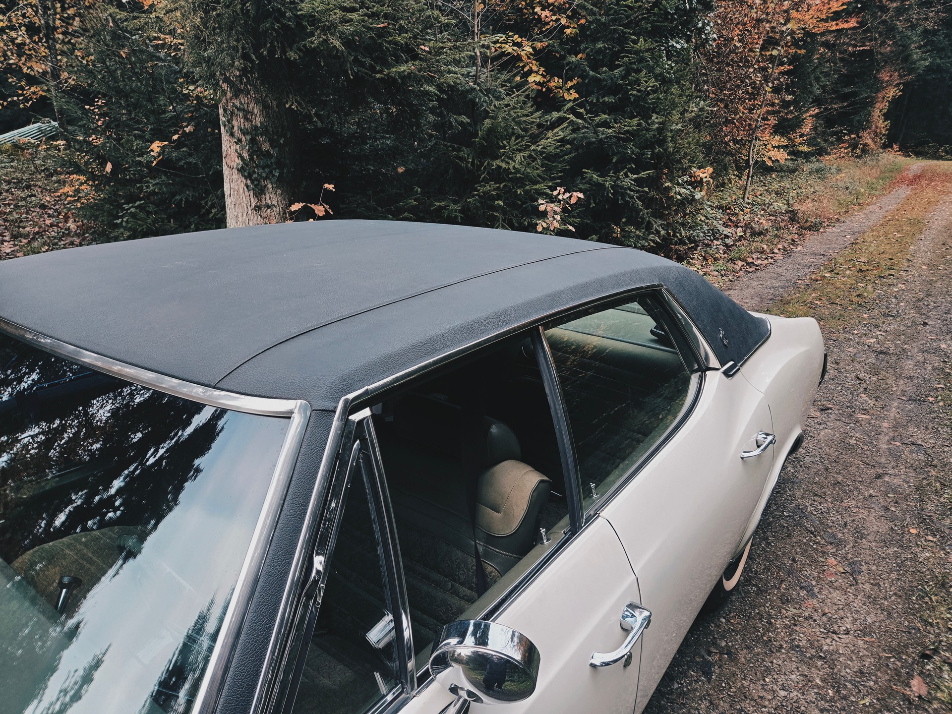 OLDSMOBILE Supreme-image-4