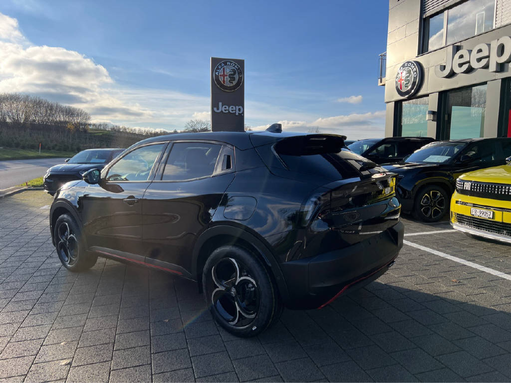 ALFA ROMEO Junior 1.2 Ibrida Speciale-showroom-element-3