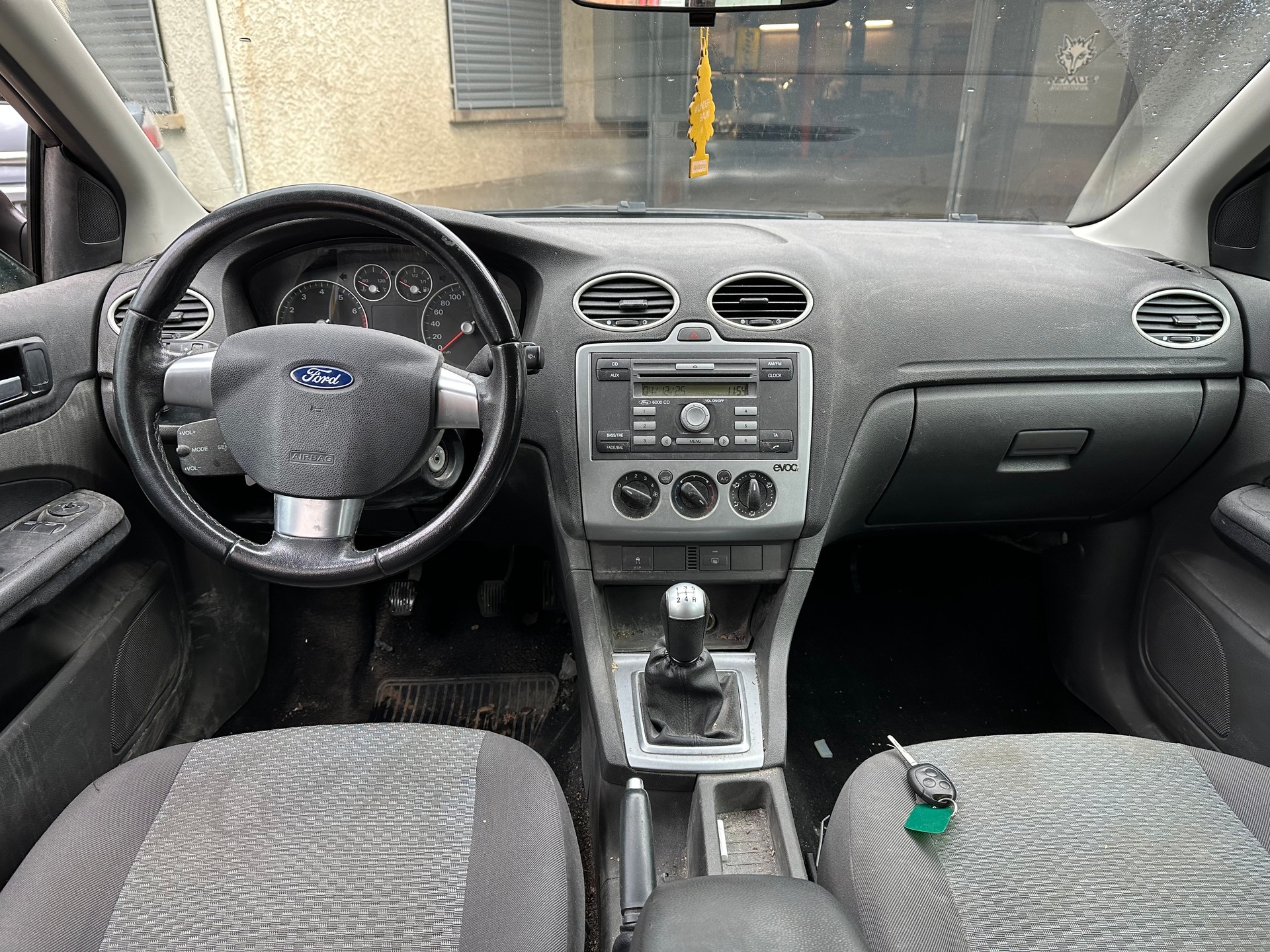 FORD Focus 1.6i VCT Carving FIXPREIS-image-8
