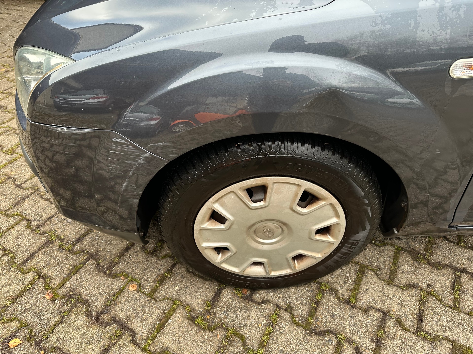 FORD Focus 1.6i VCT Carving FIXPREIS-image-1
