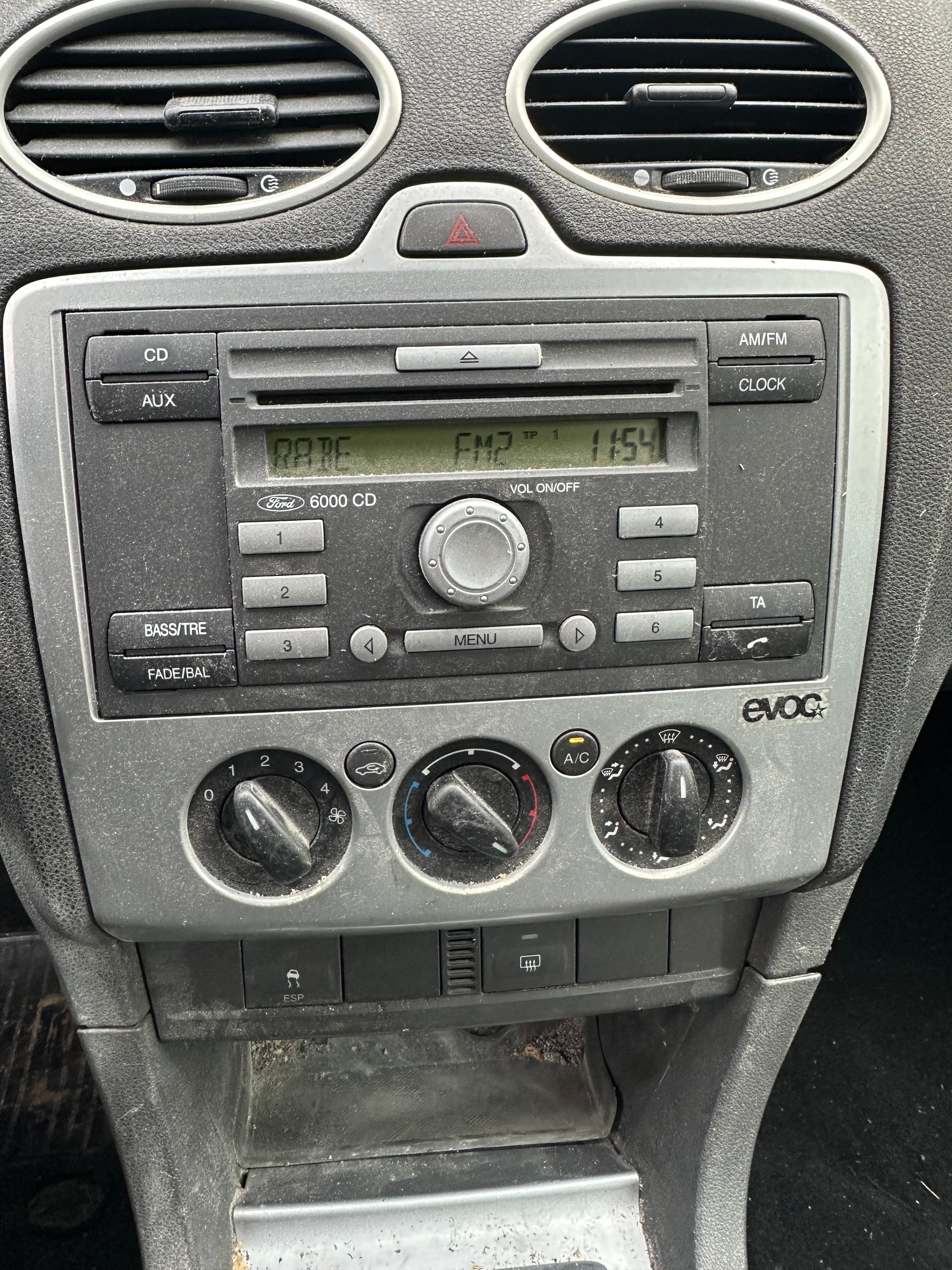 FORD Focus 1.6i VCT Carving FIXPREIS-image-9