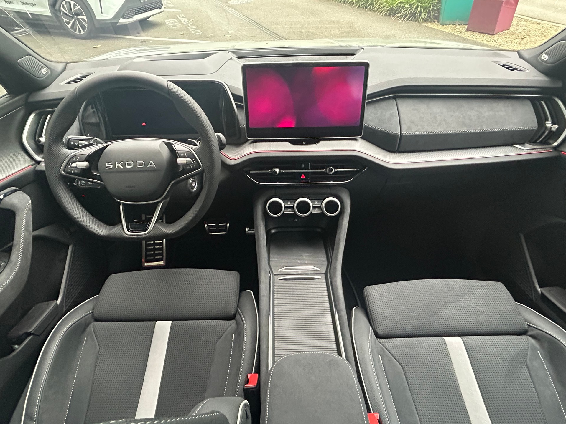 SKODA Kodiaq 2.0 TSI Sportline 4x4-image-8
