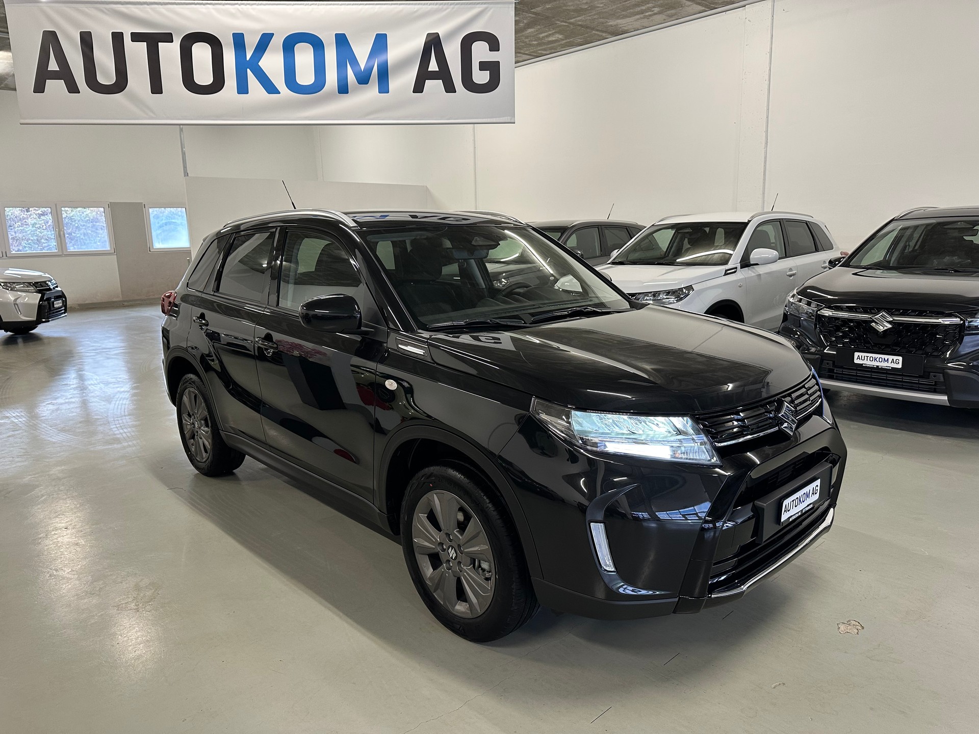SUZUKI Vitara 1.4 Boosterjet Compact + 4x4 Hybrid Automatic