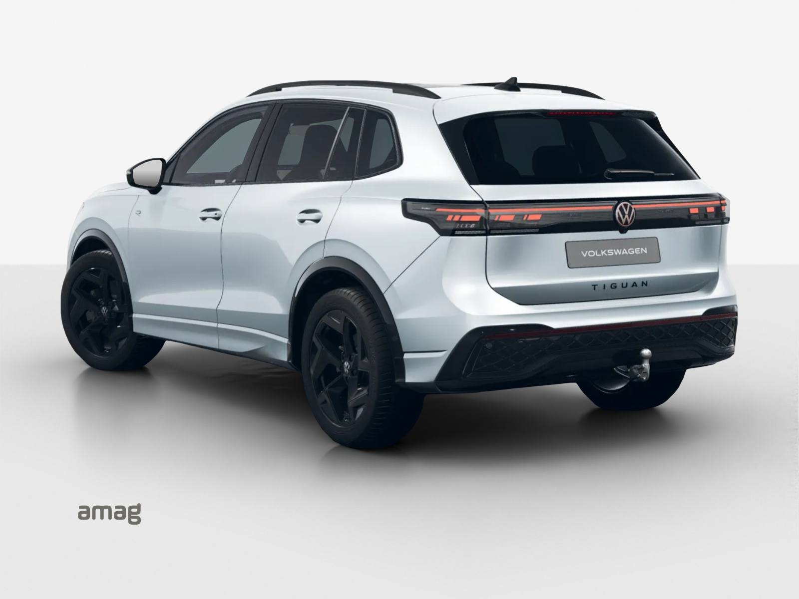 VW Tiguan 2.0 TSI DSG R-Line 4Motion-image-2