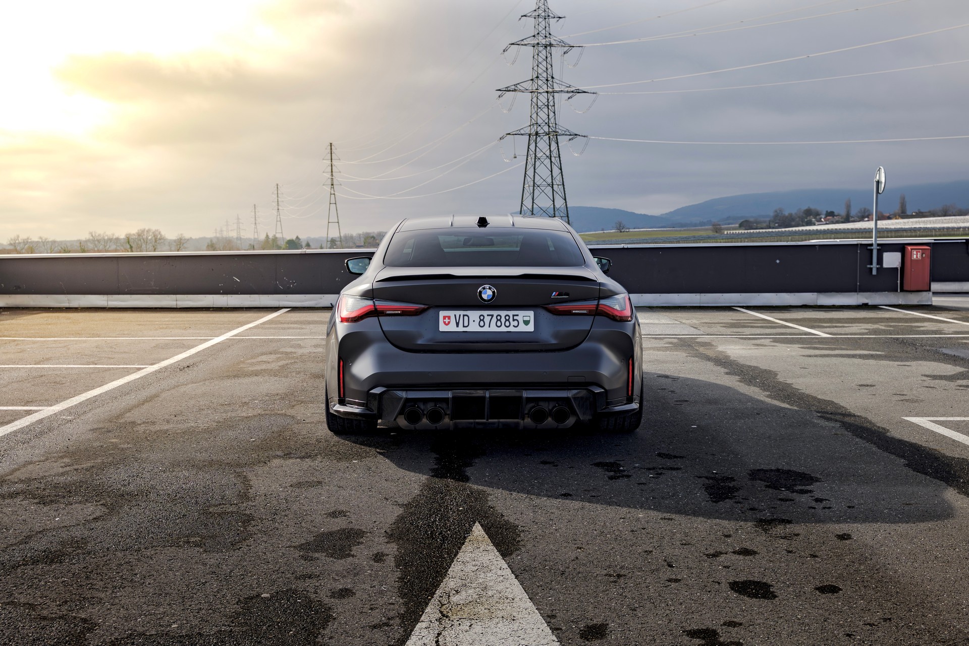 BMW M4 Coupé Competition M xDrive-image-3