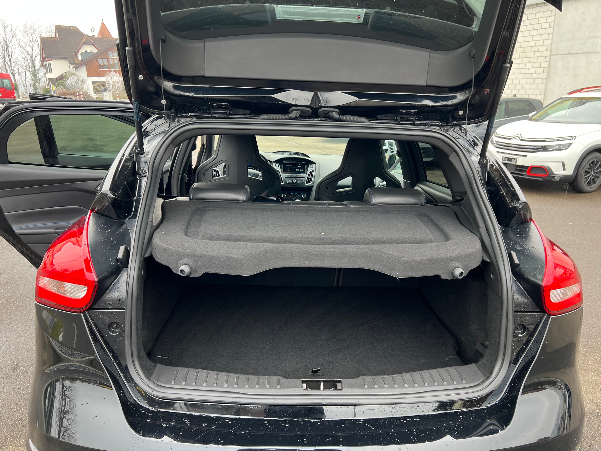 FORD Focus 2.3 EcoBoost RS AWD-image-13