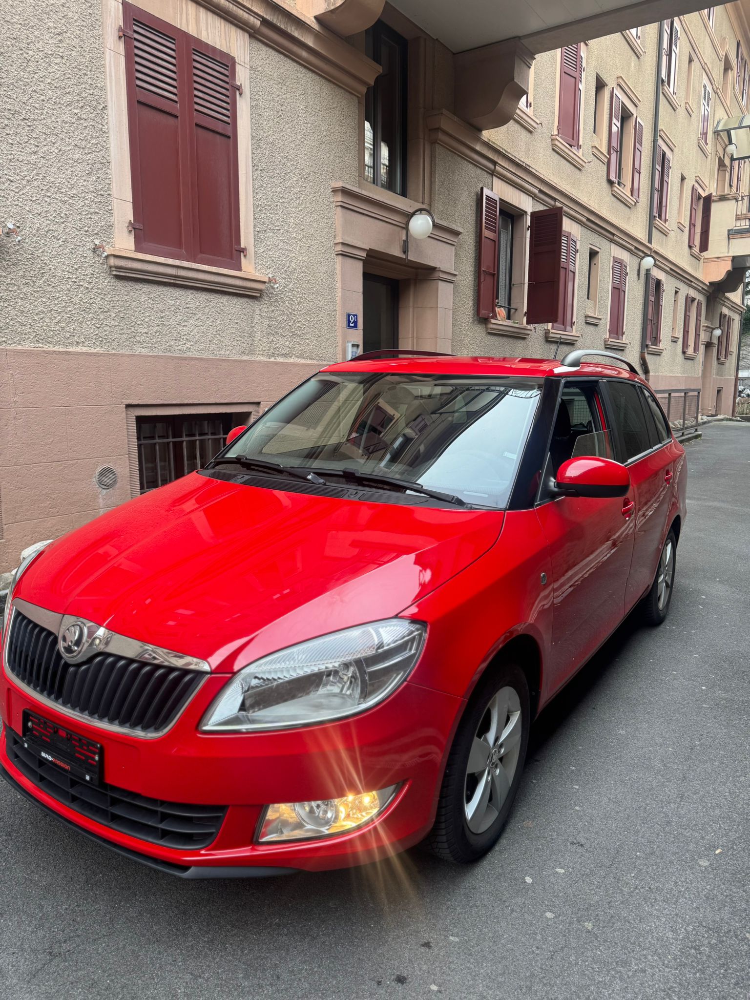 SKODA Fabia 1.2 TSI Fresh-image-2