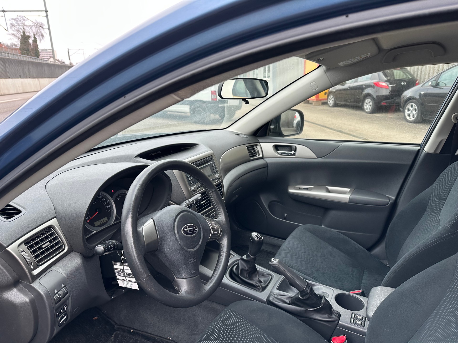 SUBARU Impreza 1.5R Swiss-image-5