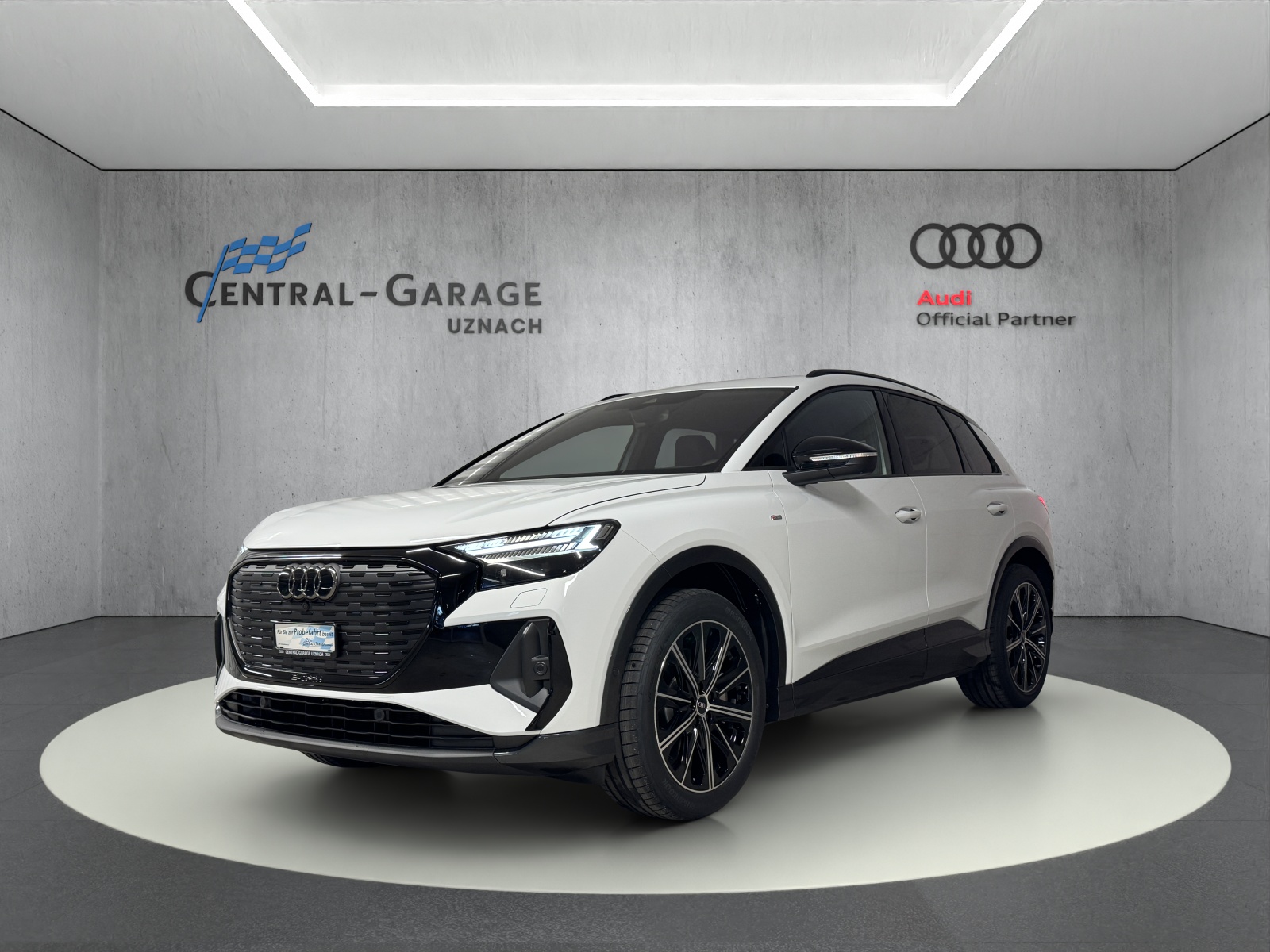 AUDI Q4 e-tron 45 Edition Swiss Ski quattro-image-0