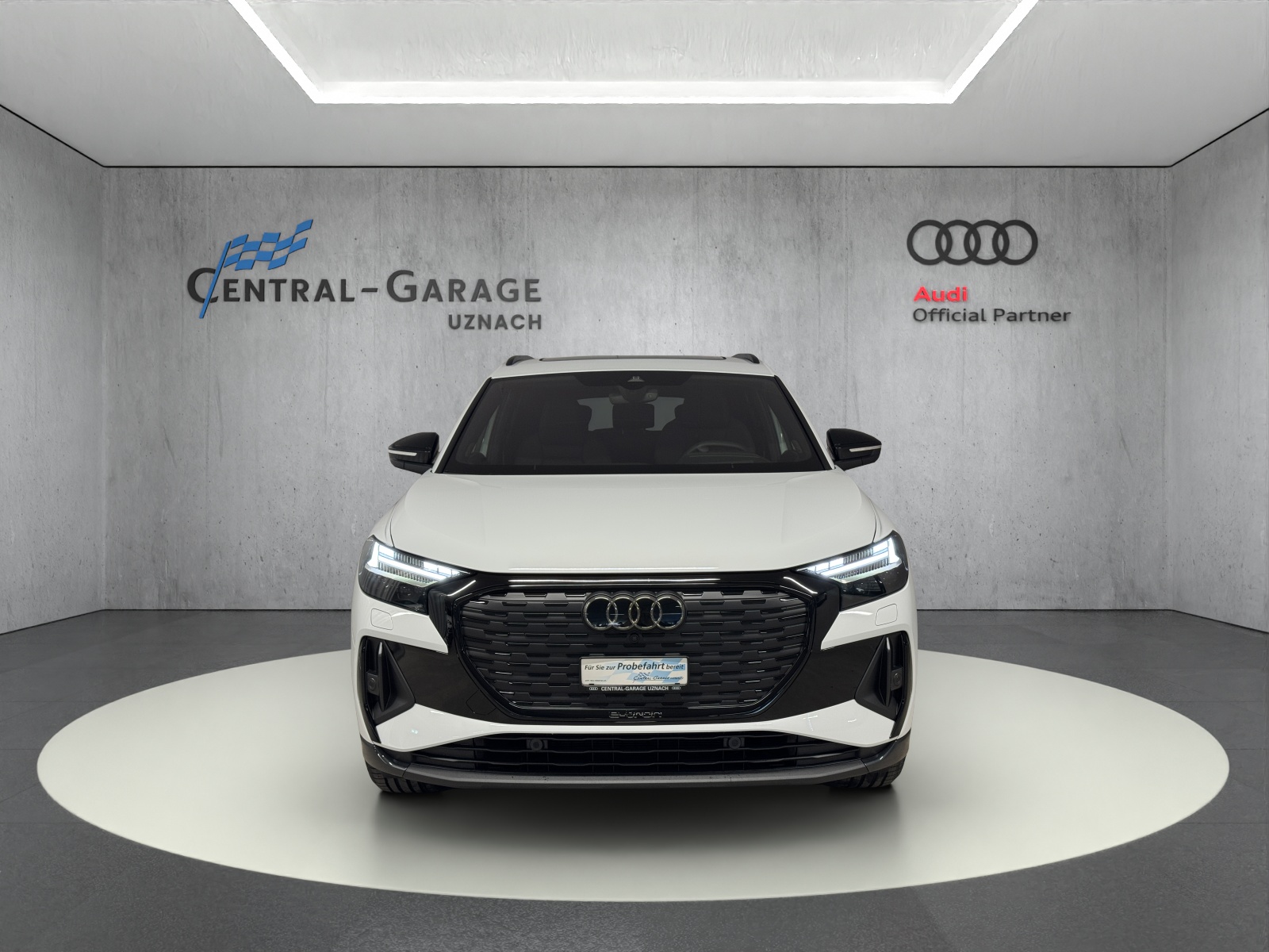 AUDI Q4 e-tron 45 Edition Swiss Ski quattro-image-1