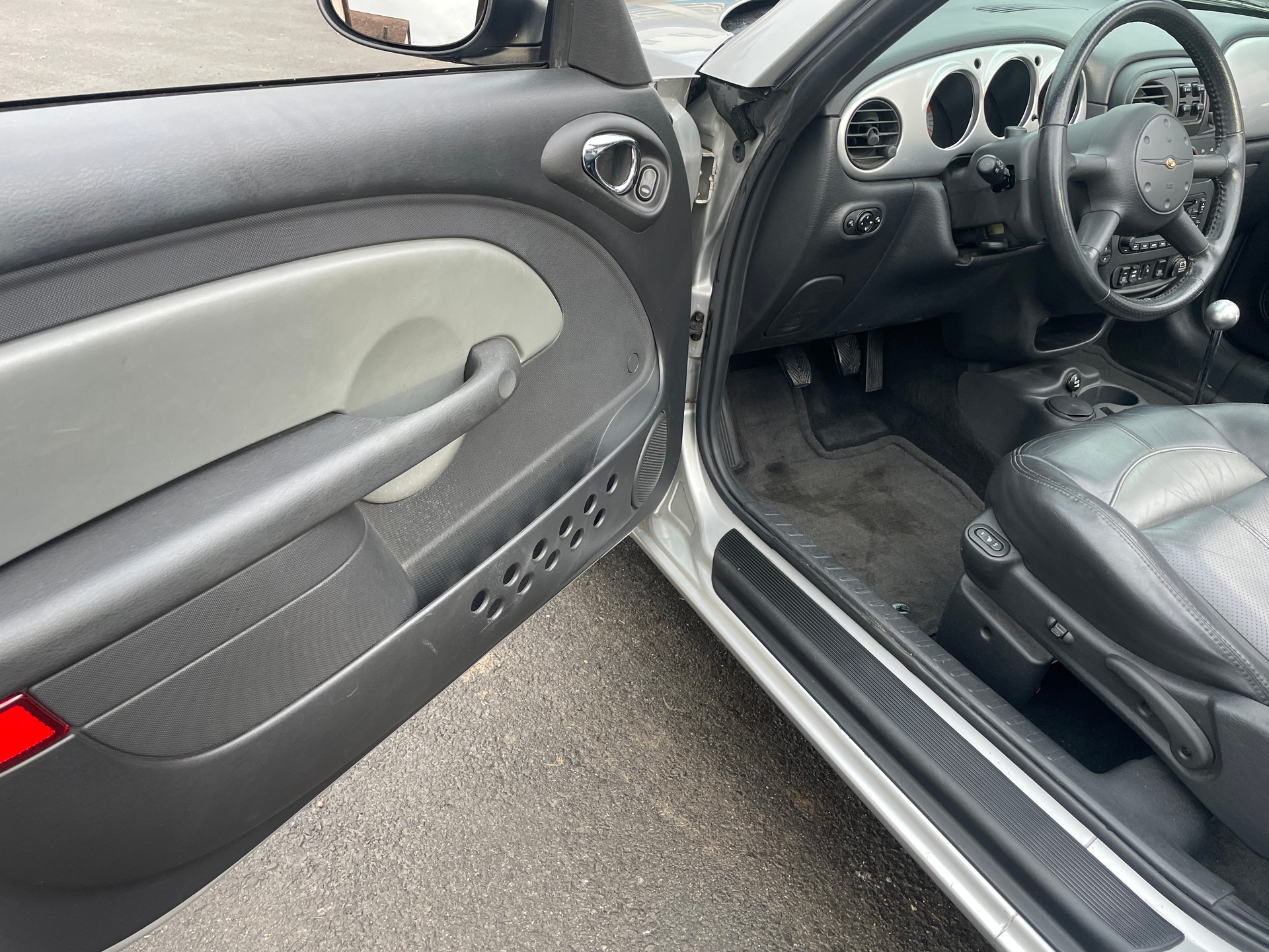 CHRYSLER PT Cruiser 2.4 GT Turbo-image-6