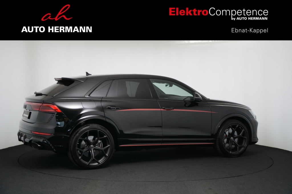 AUDI RSQ8 Performance Quattro-image-6