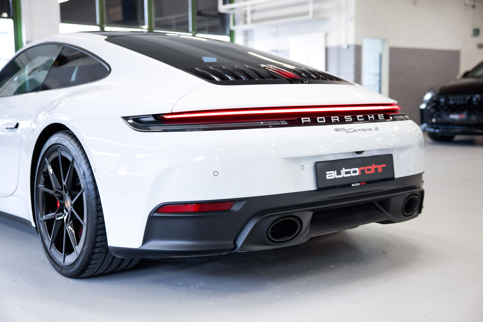 PORSCHE 911 Carrera S PDK *Facelift*-image-13