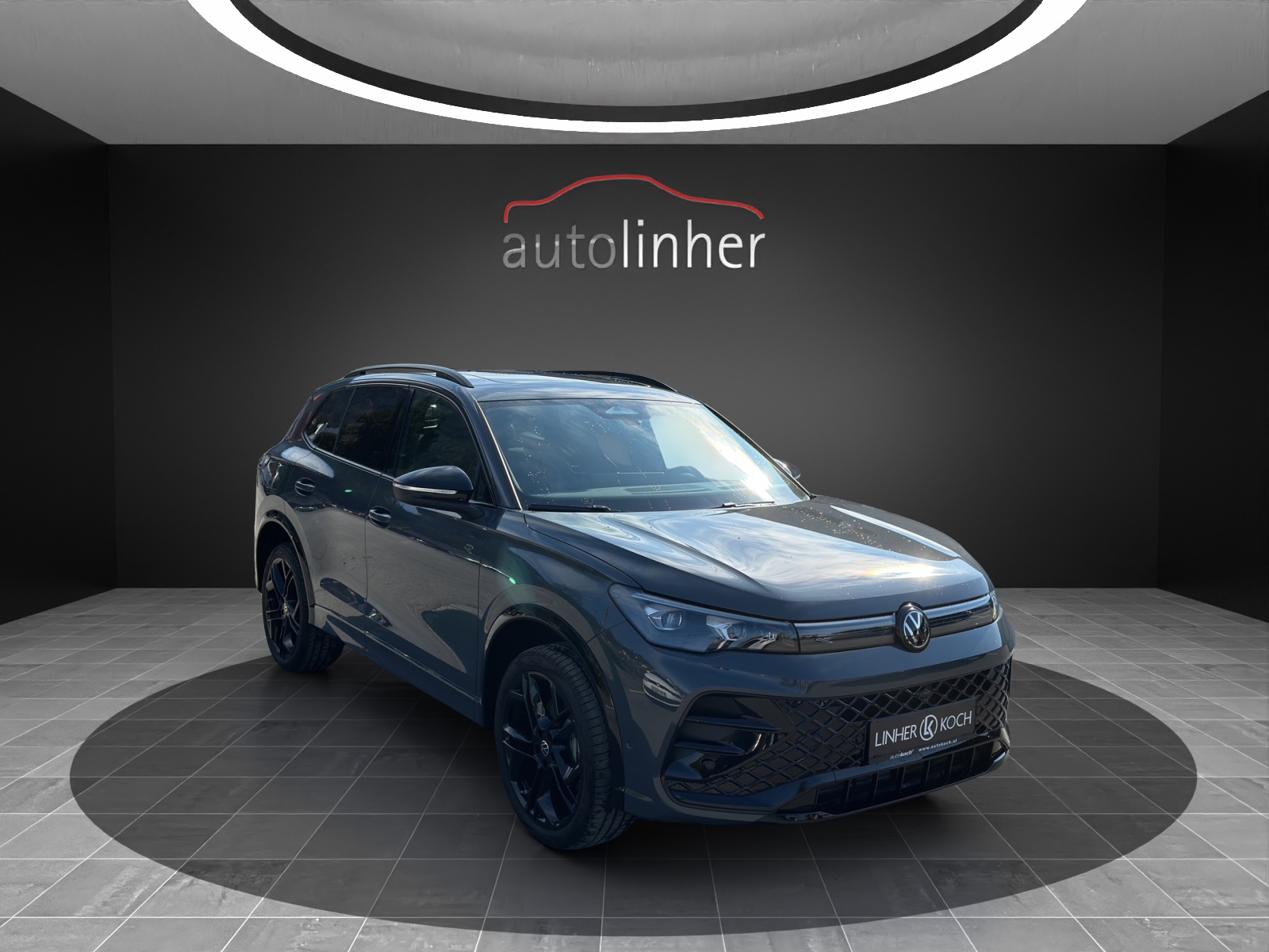 VW Tiguan 2.0 TDI SCR R-Line 4Motion DSG-image-5
