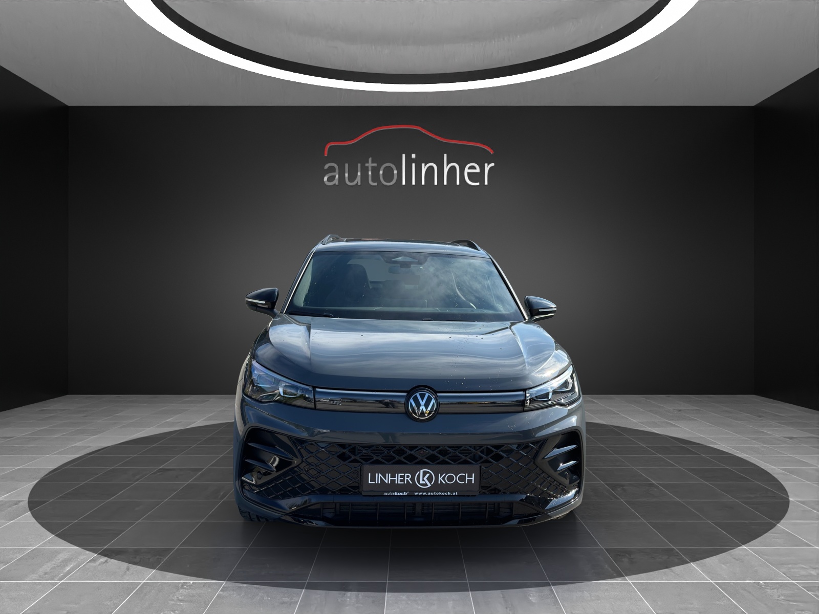 VW Tiguan 2.0 TDI SCR R-Line 4Motion DSG-image-6