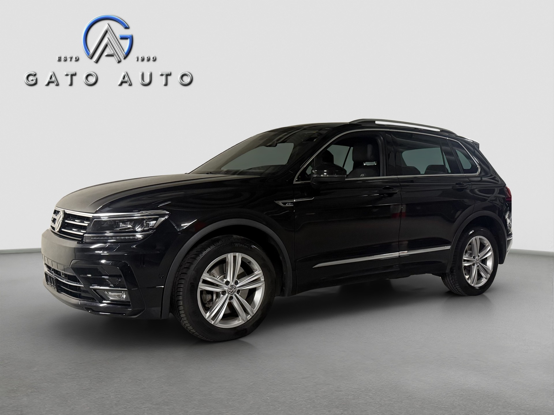 VW Tiguan 2.0TSI Highline 4Motion DSG-showroom-element-1