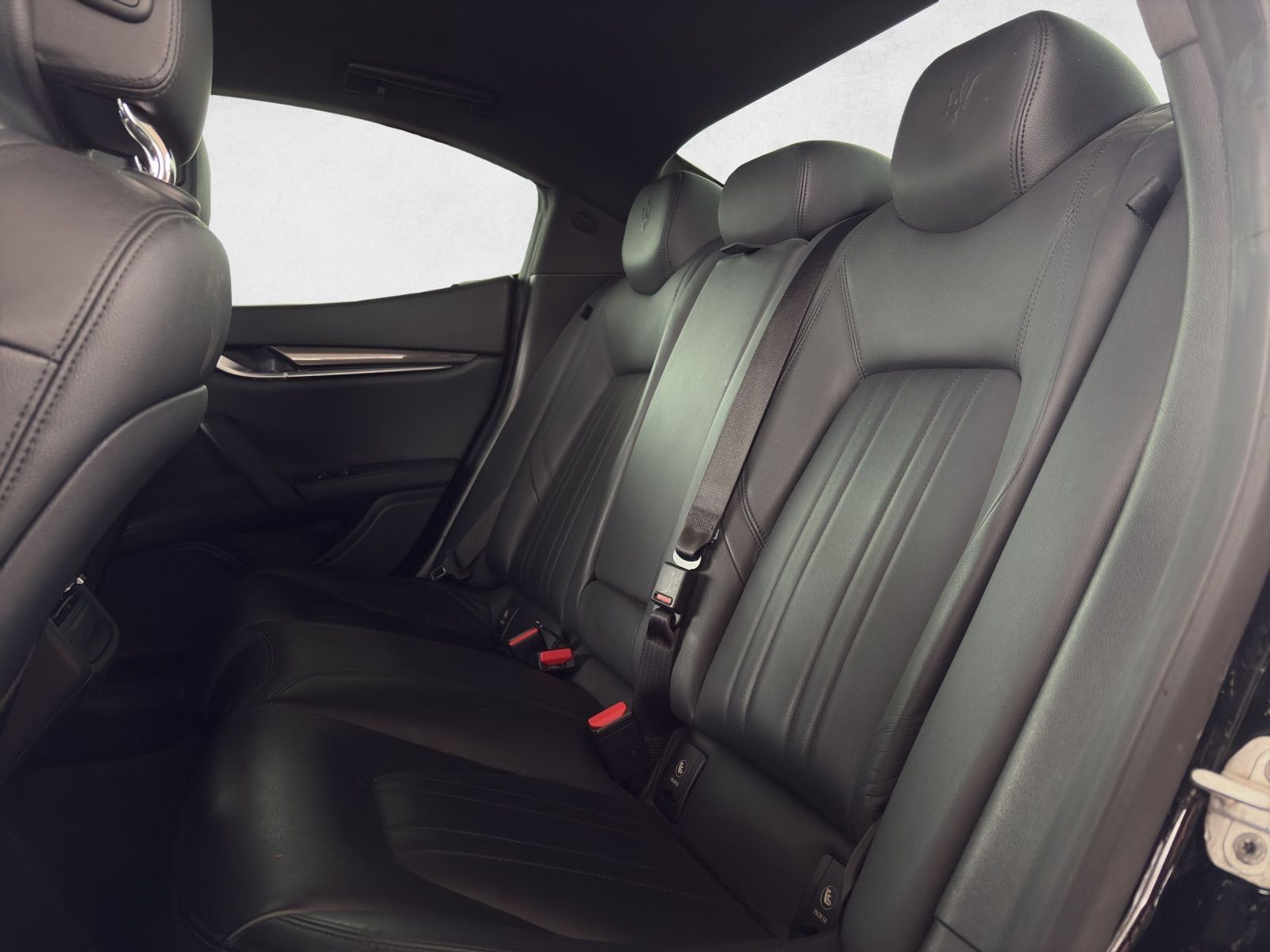 MASERATI Ghibli D 3.0 V6 Automatica-image-16