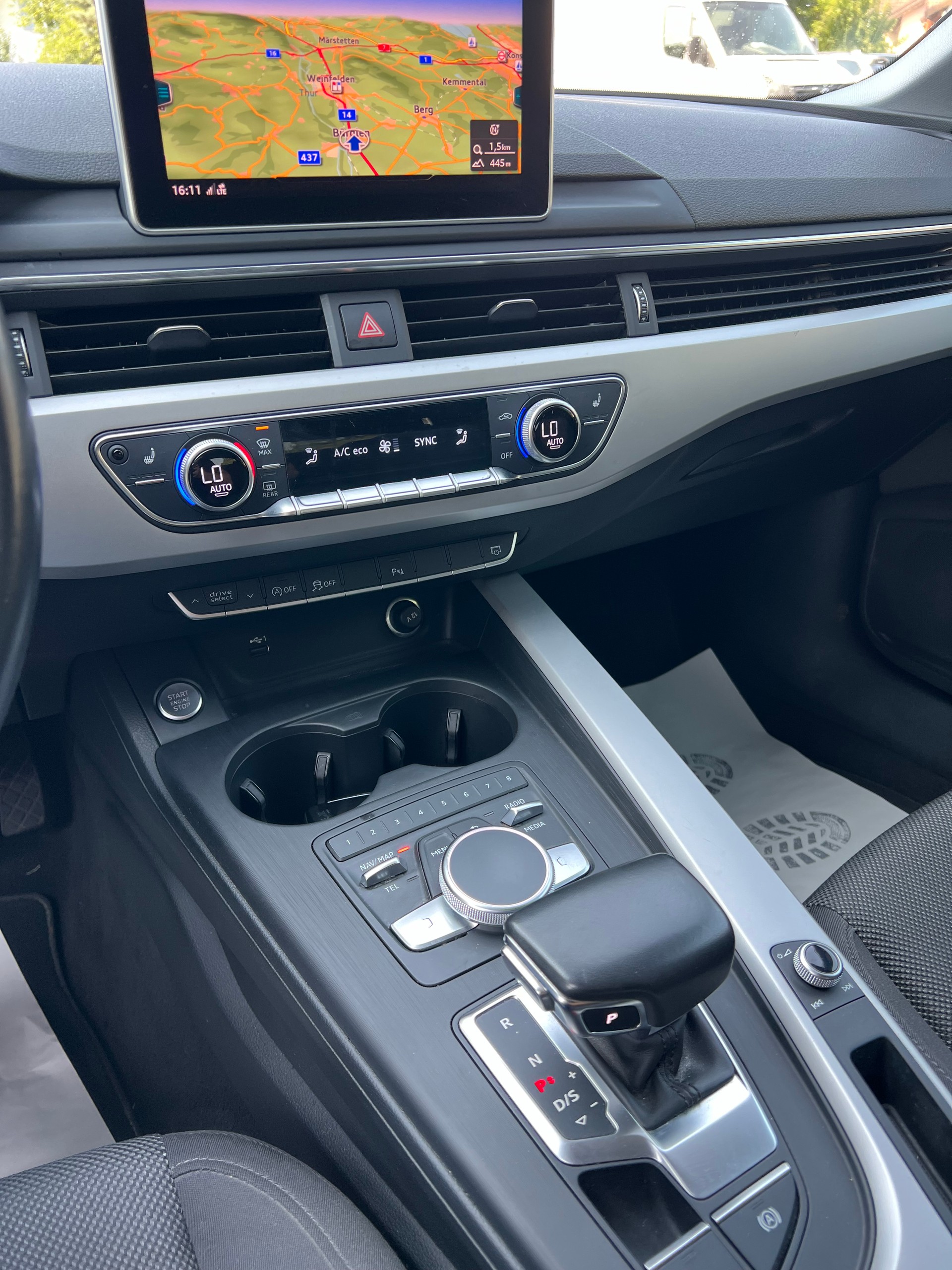 AUDI A5 Sportback 40 TDI Sport S-tronic-image-9