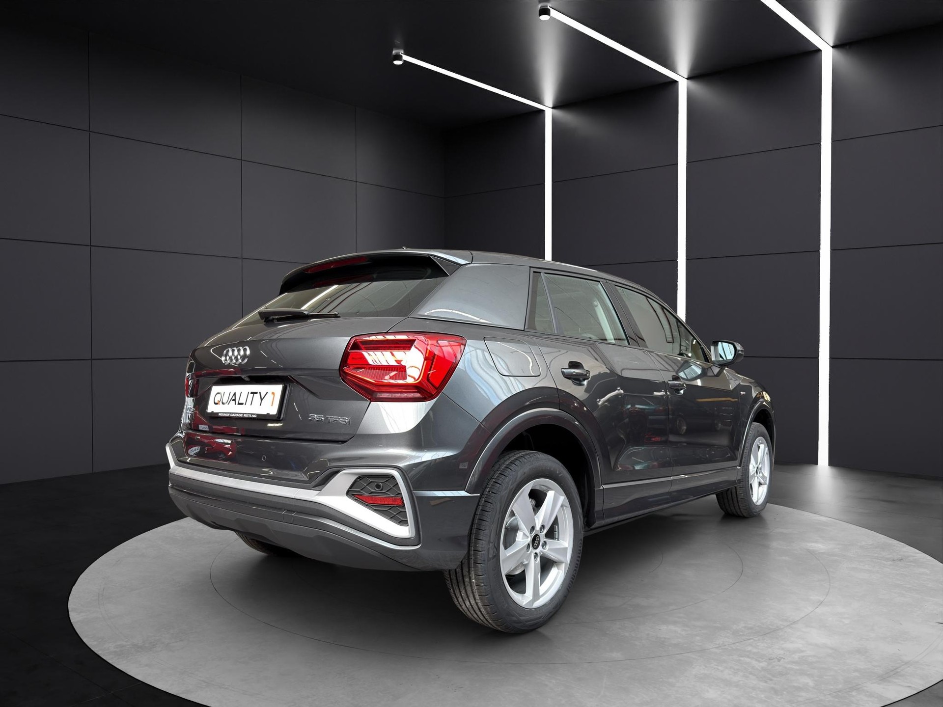 AUDI Q2 1.5 35 TFSI S Line S-Tronic-image-4