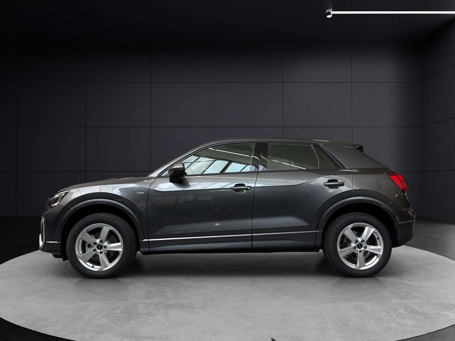 AUDI Q2 1.5 35 TFSI S Line S-Tronic-showroom-element-1