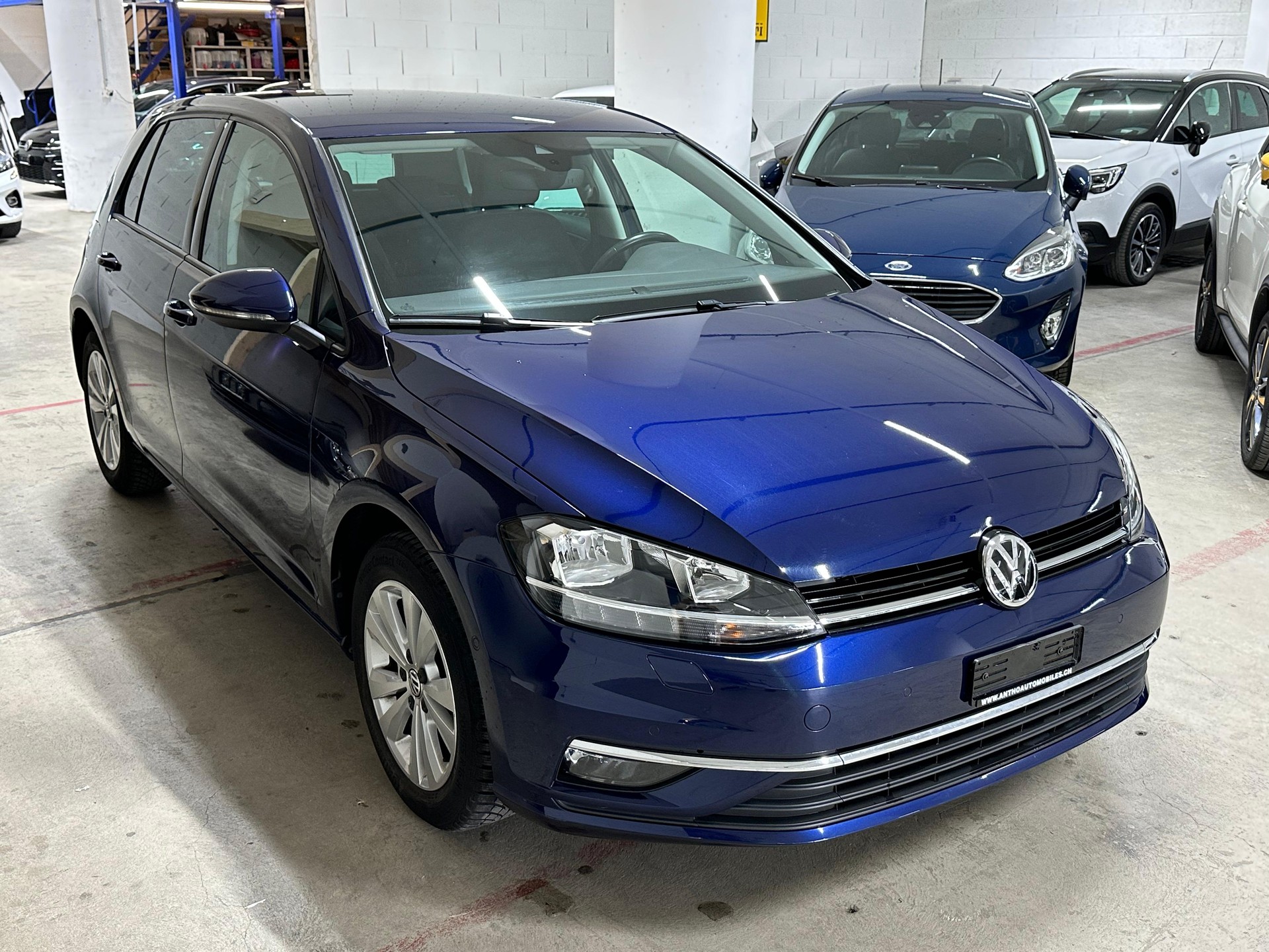 VW Golf VII 1.0 TSI Swiss Line Plus DSG-image-2