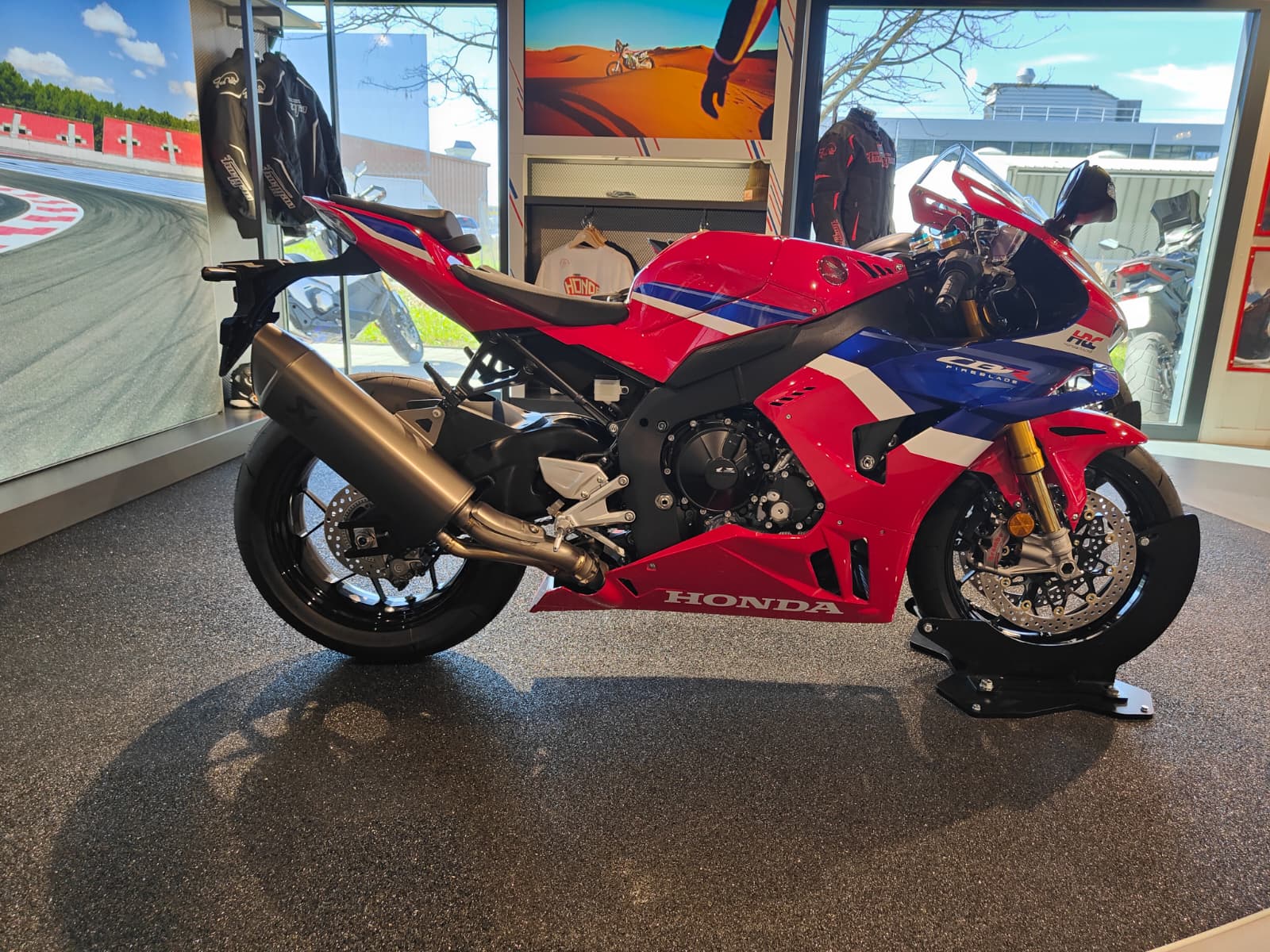 HONDA CBR 1000 RR-R Fireblade SP-image-5