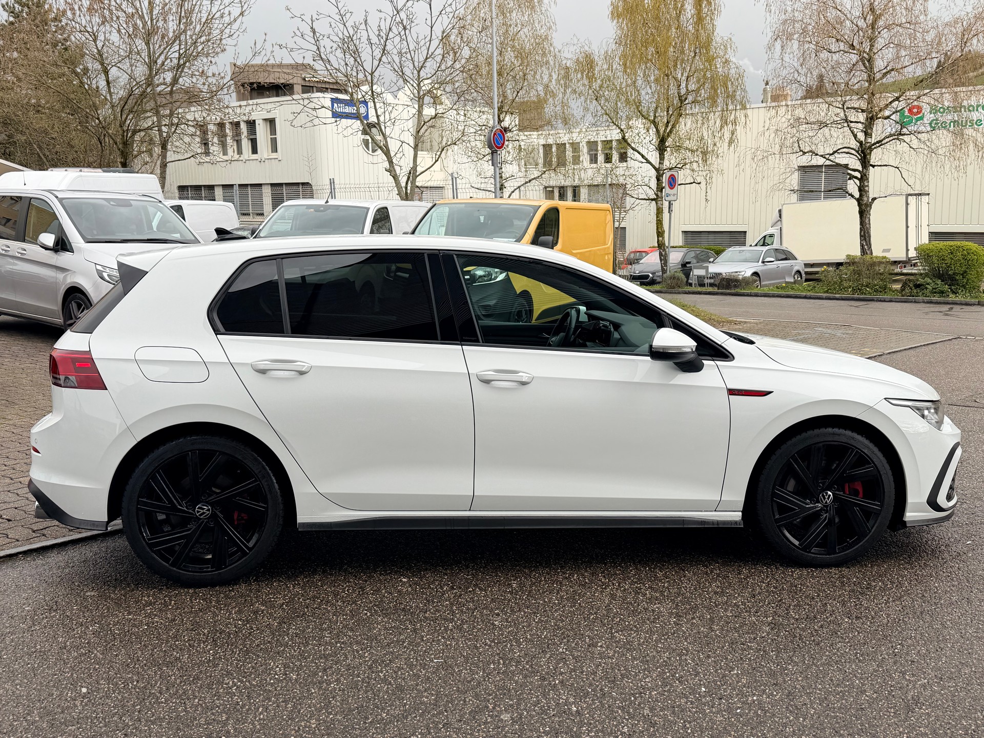 VW Golf 2.0 TSI GTI DSG-image-1