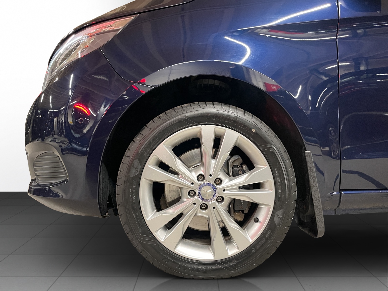 Image MERCEDES-BENZ V-250 V 250 d L 4Matic