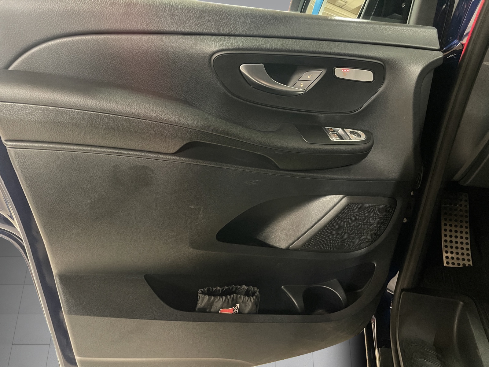 Image MERCEDES-BENZ V-250 V 250 d L 4Matic