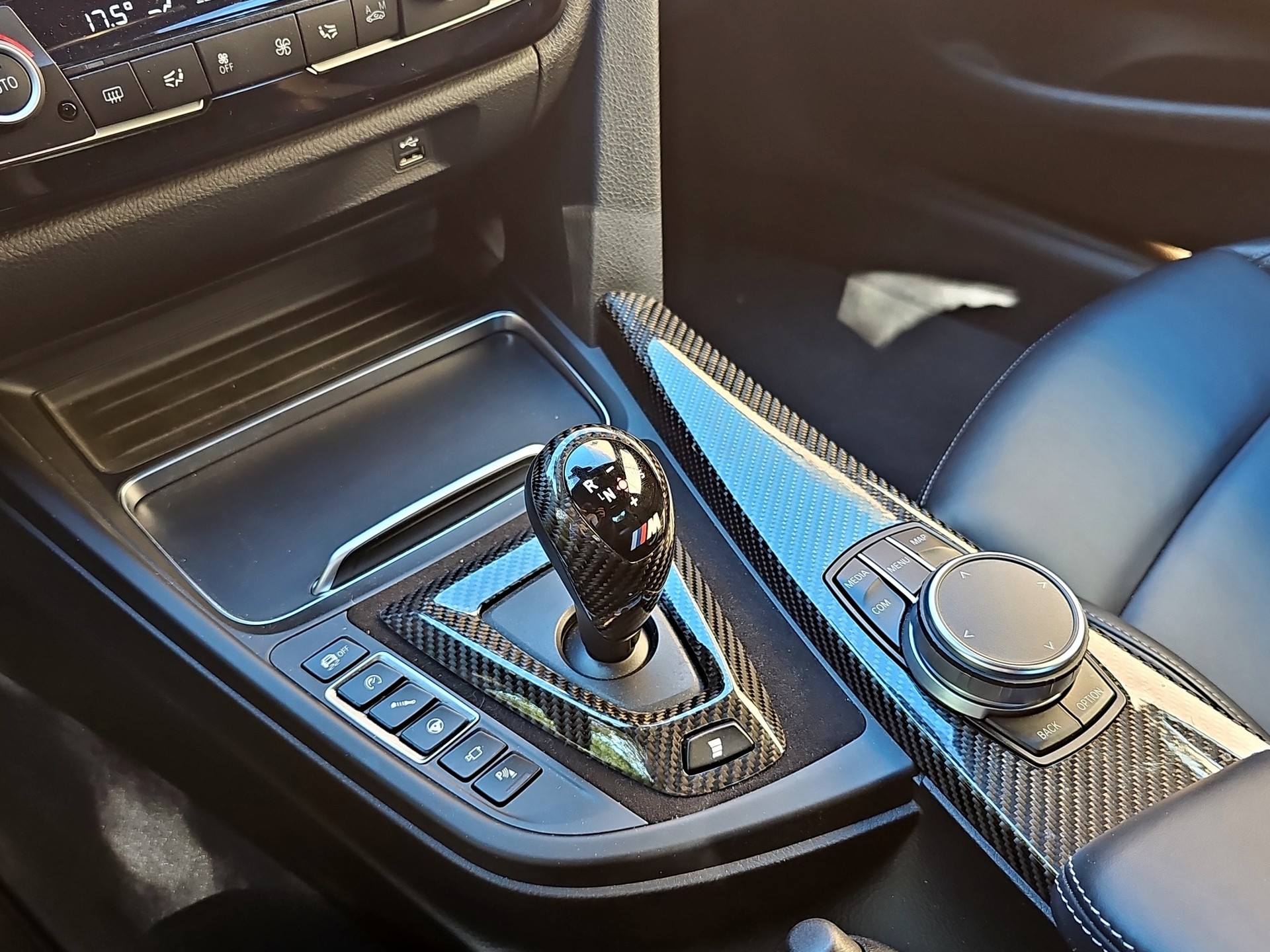 BMW M4 Coupé Competition DKG-image-21