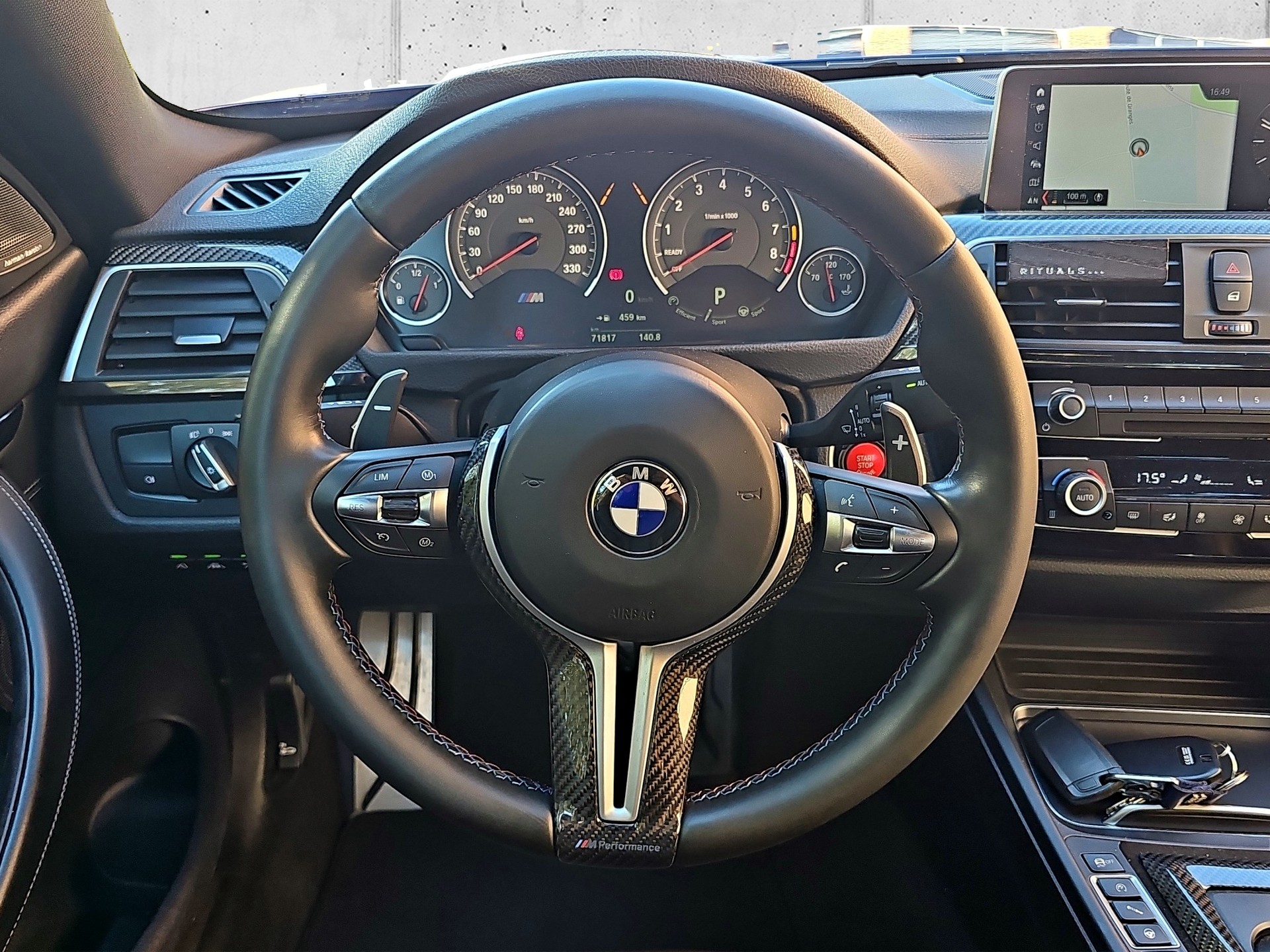 BMW M4 Coupé Competition DKG-image-13