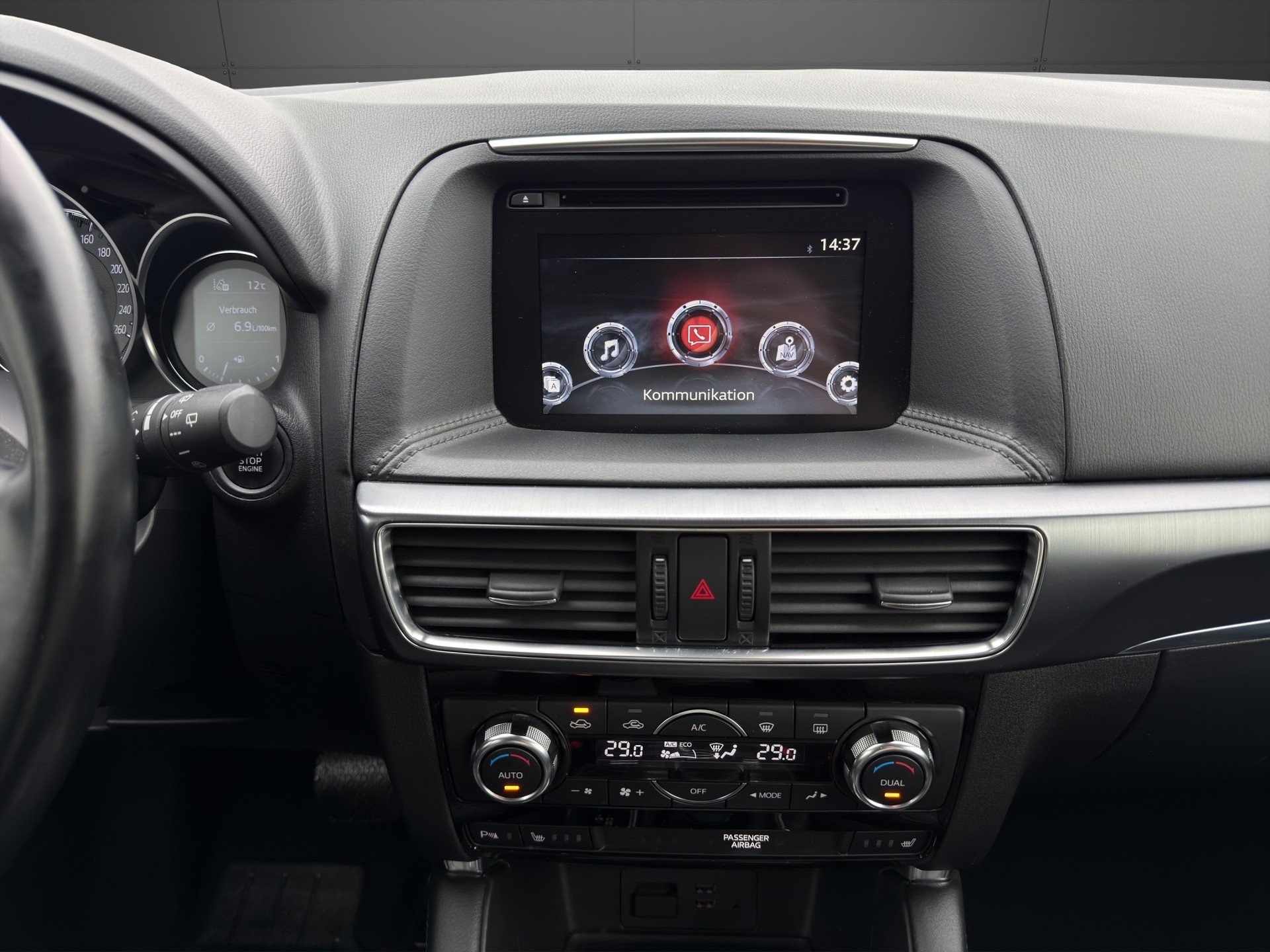 MAZDA CX-5 2.2 D HP Revolution AWD Automatic-image-12