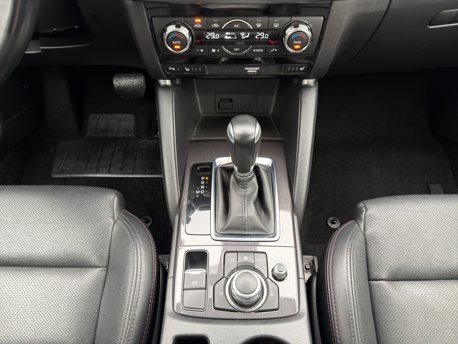 MAZDA CX-5 2.2 D HP Revolution AWD Automatic-image-16