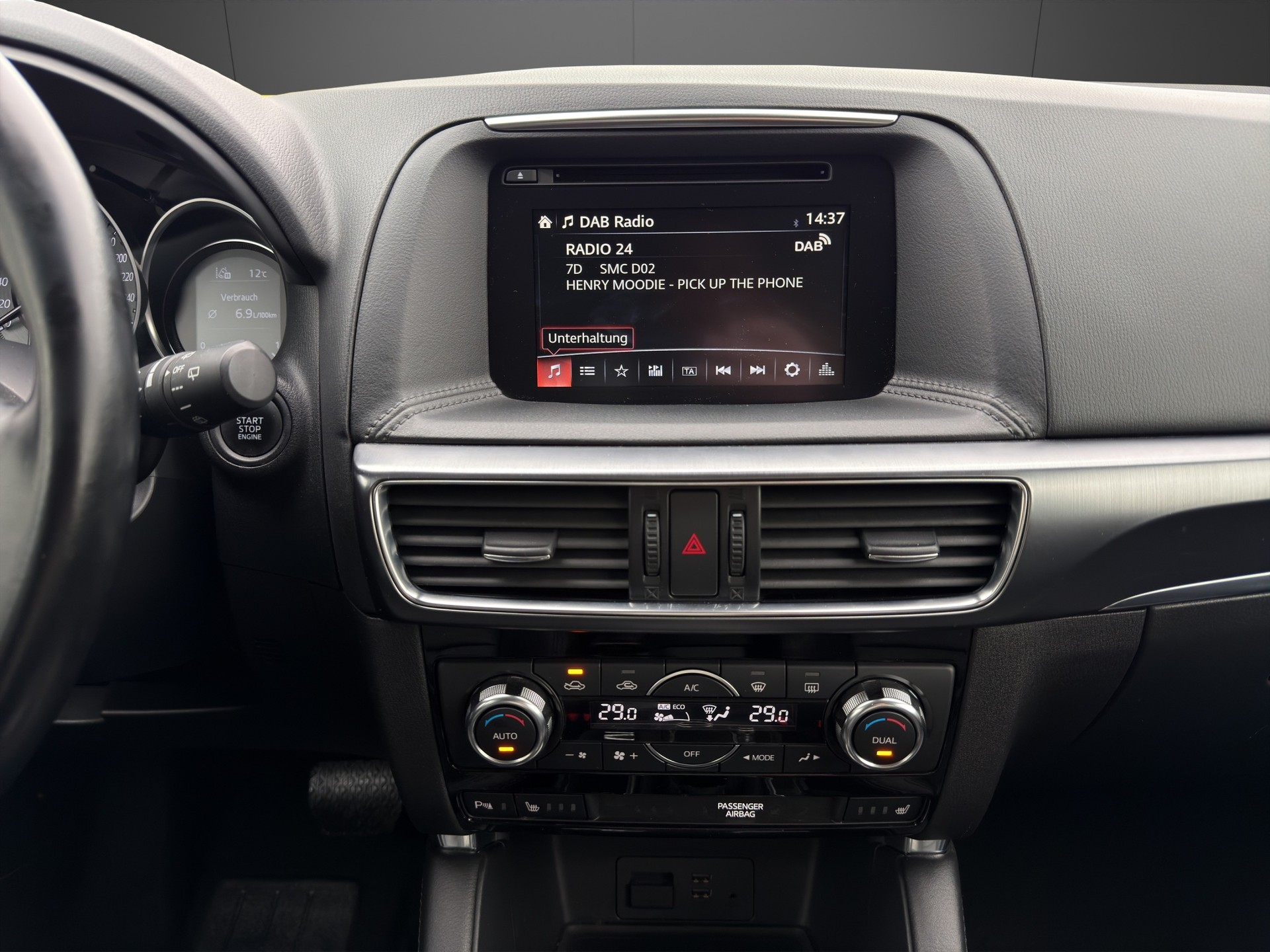 MAZDA CX-5 2.2 D HP Revolution AWD Automatic-image-13
