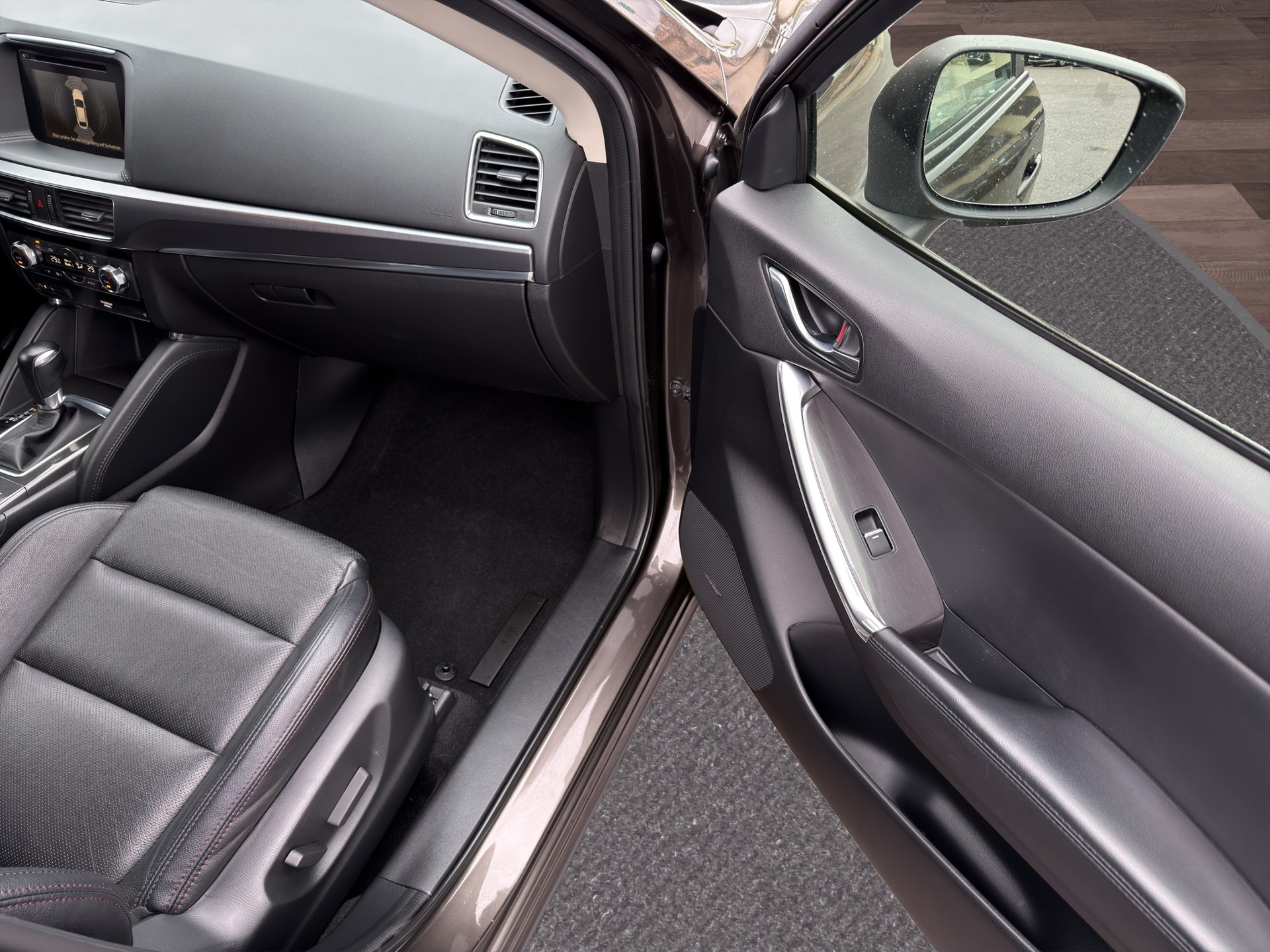 MAZDA CX-5 2.2 D HP Revolution AWD Automatic-image-20