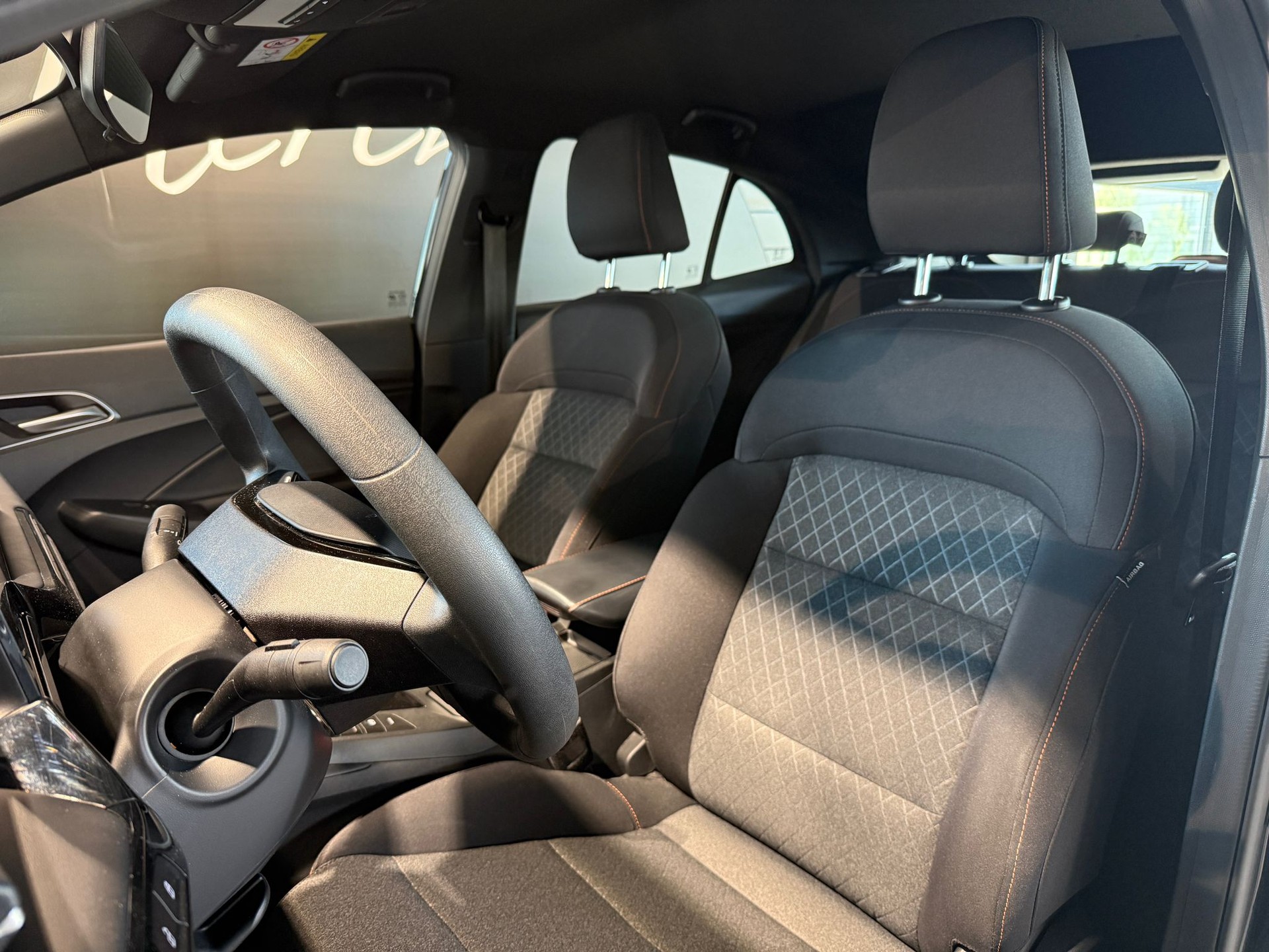 MG 3 1.5 Hybrid Standard Aut.-showroom-element-3