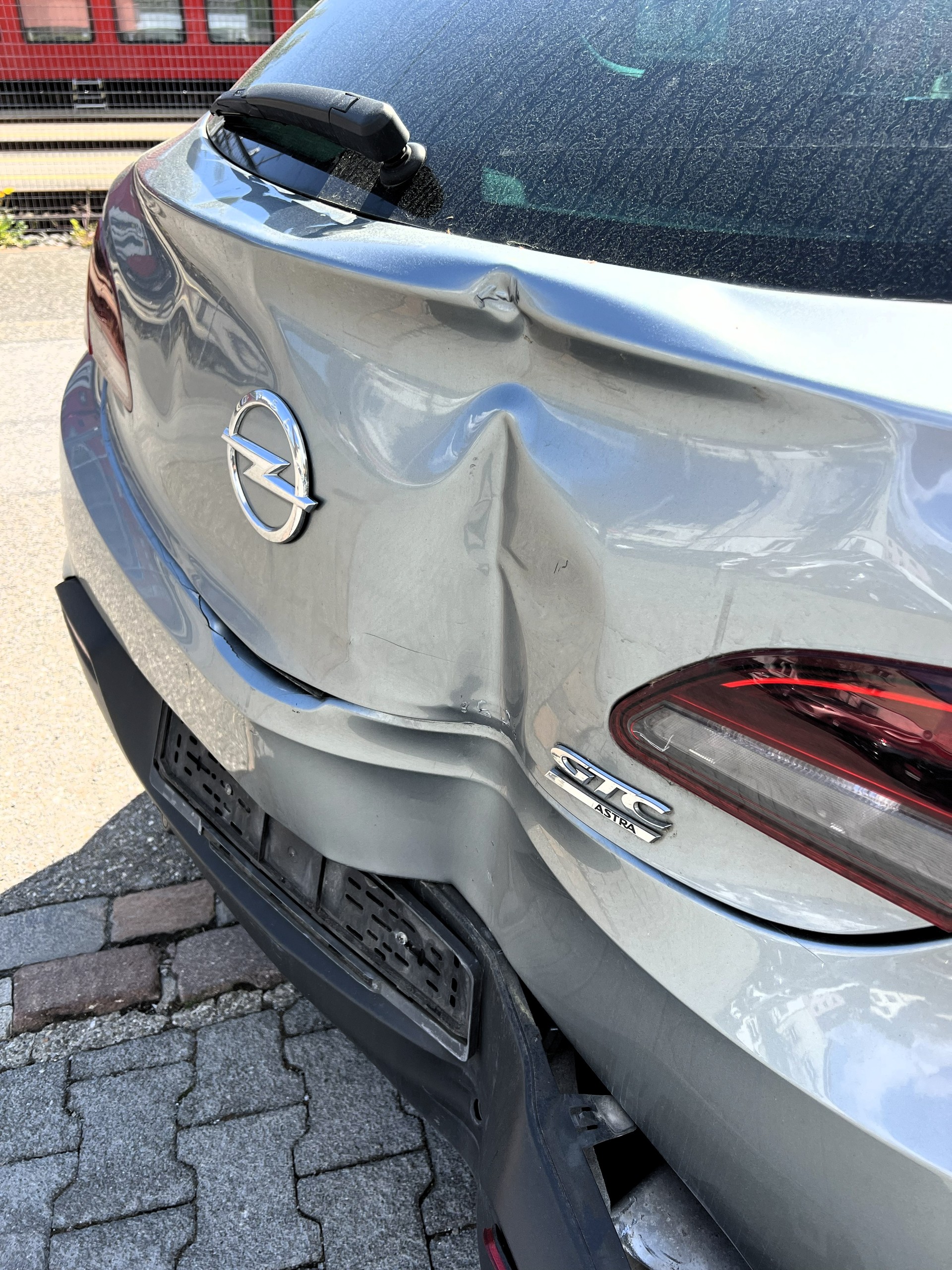OPEL Astra GTC 1.4i 16V Turbo Enjoy-image-9