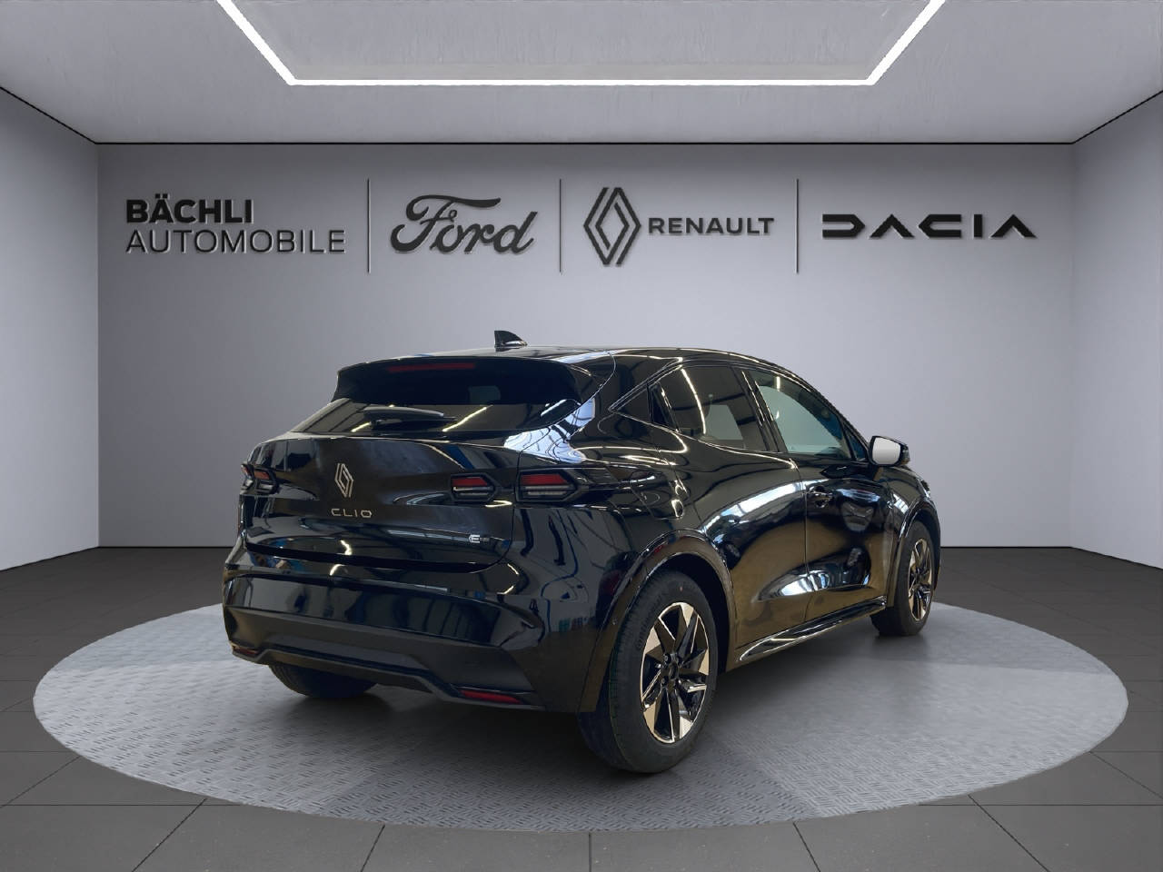 RENAULT Clio 1.8 E-Tech techno-image-3