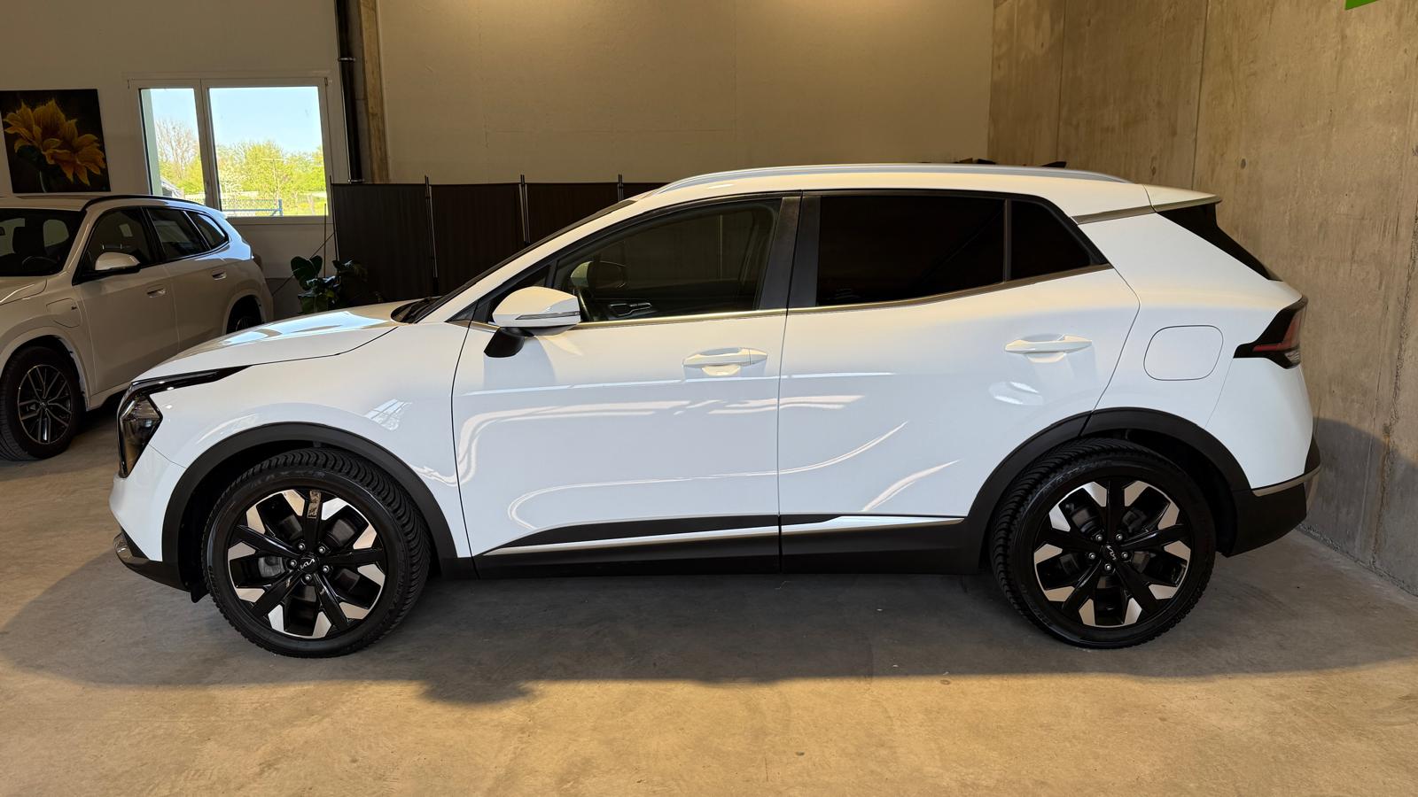 KIA Sportage 1.6 T-GDi PHEV Style-image-5