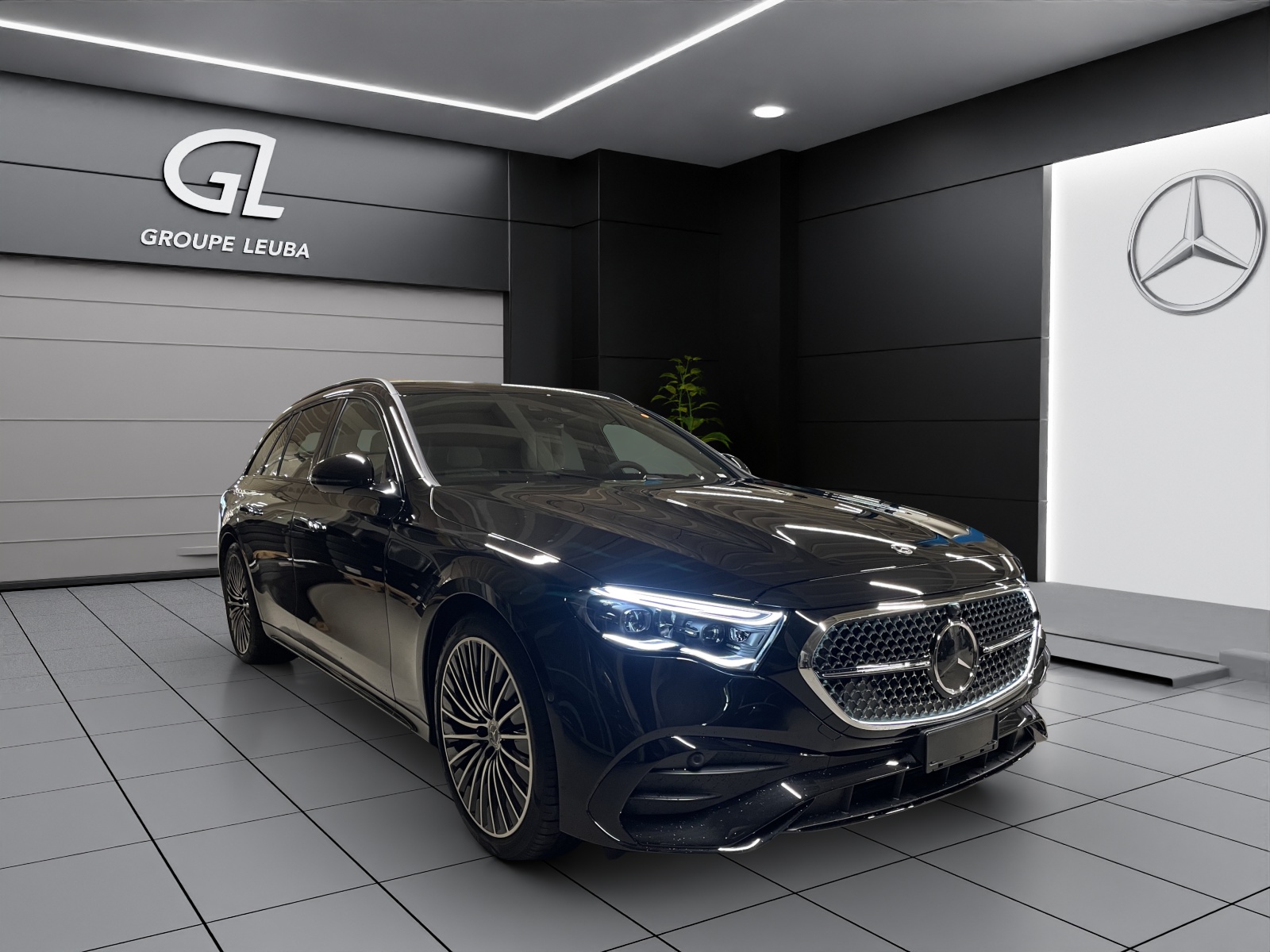 Photo MERCEDES-BENZ E-450 E 450 T 9G-Tronic 4Matic