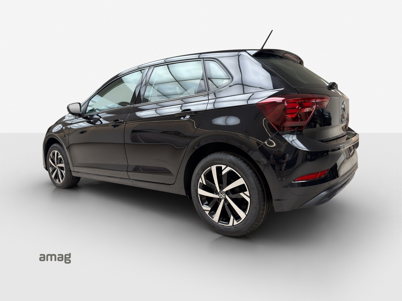 VW Polo 1.0 TSI Life DSG-image-2