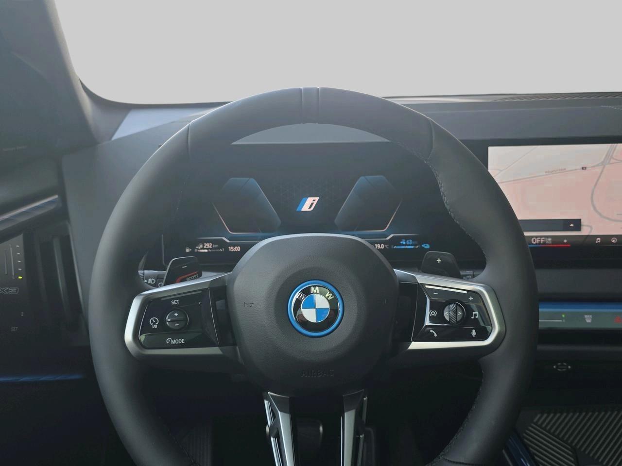 BMW X3 30e xDrive-image-12