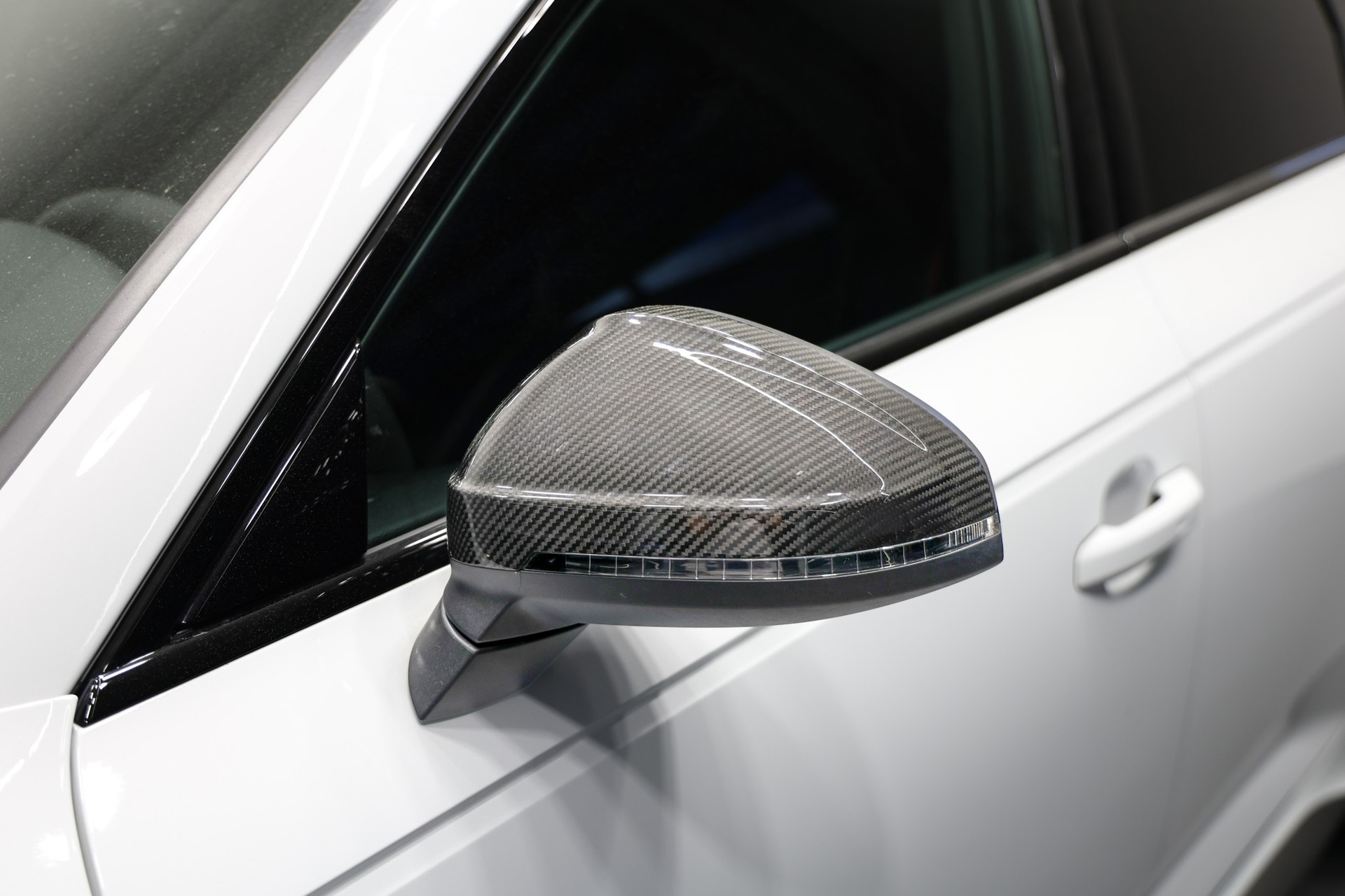 AUDI RS4 Avant quattro tiptronic *Carbon Exterieur*Carbon Interieur*frisch ab Service*-image-13