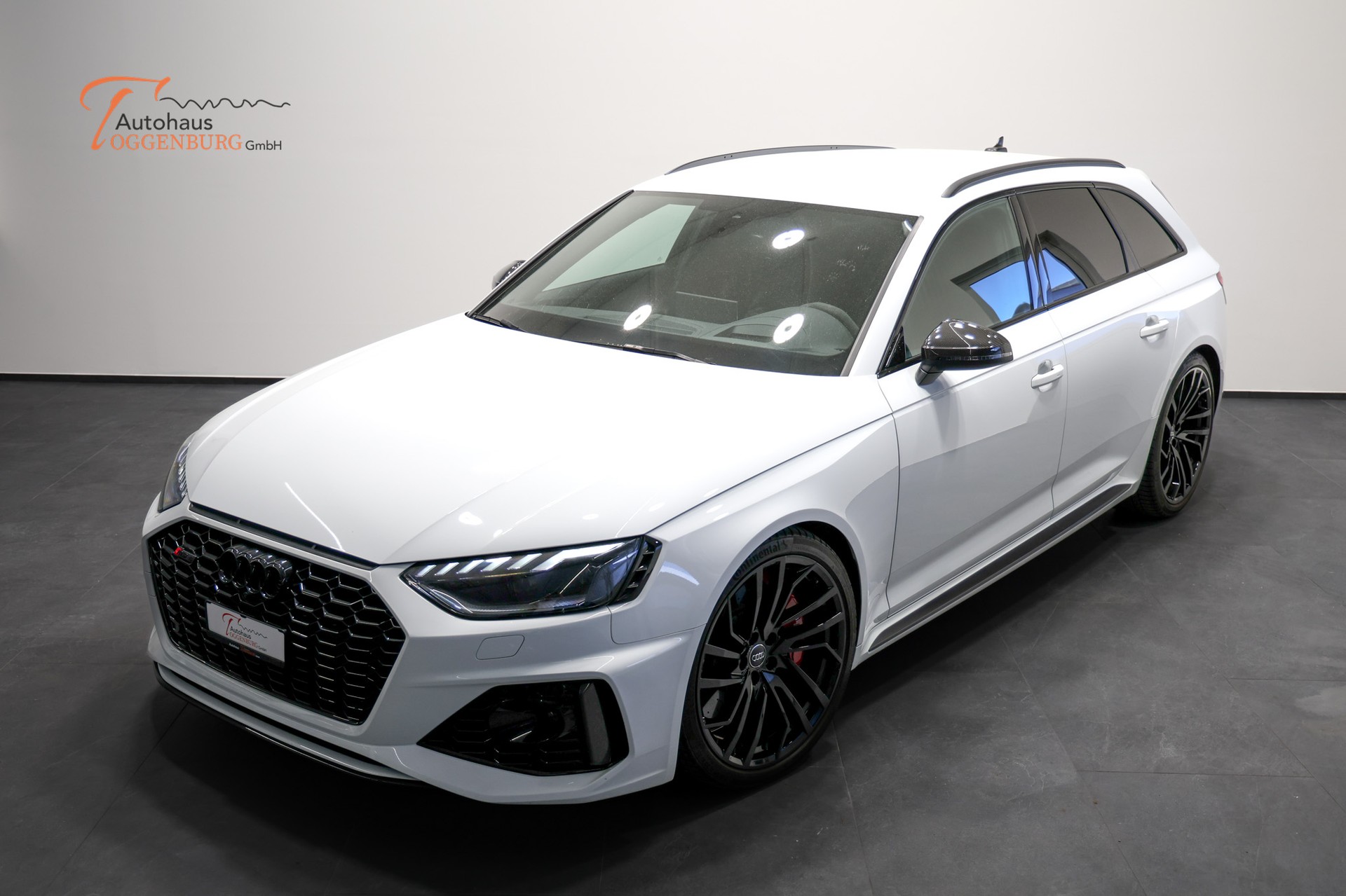 AUDI RS4 Avant quattro tiptronic *Carbon Exterieur*Carbon Interieur*frisch ab Service*-image-1